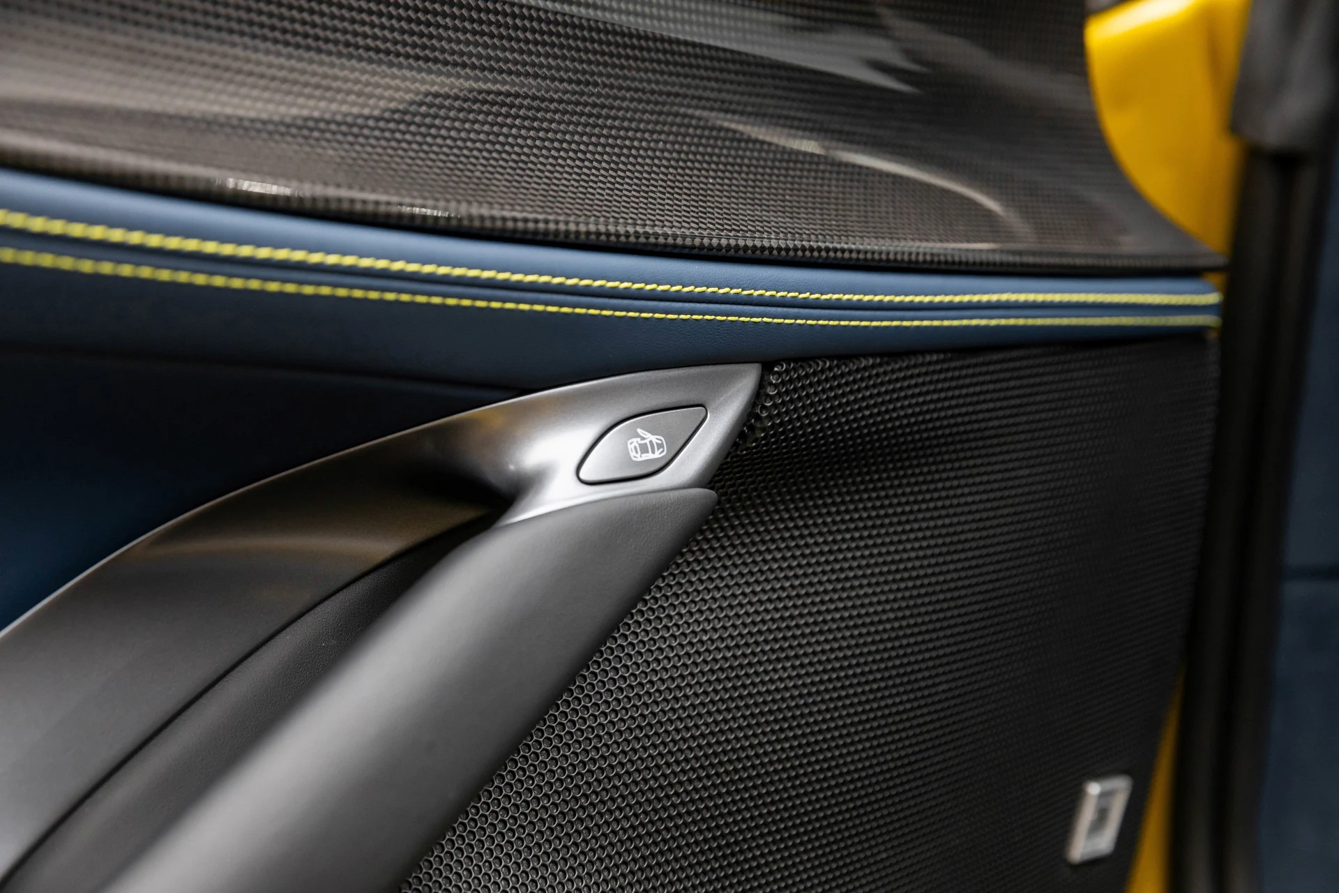 mph051_4135832822_ae2f89091e684576ac0c4452cdd7b3a0_236f61ed7a