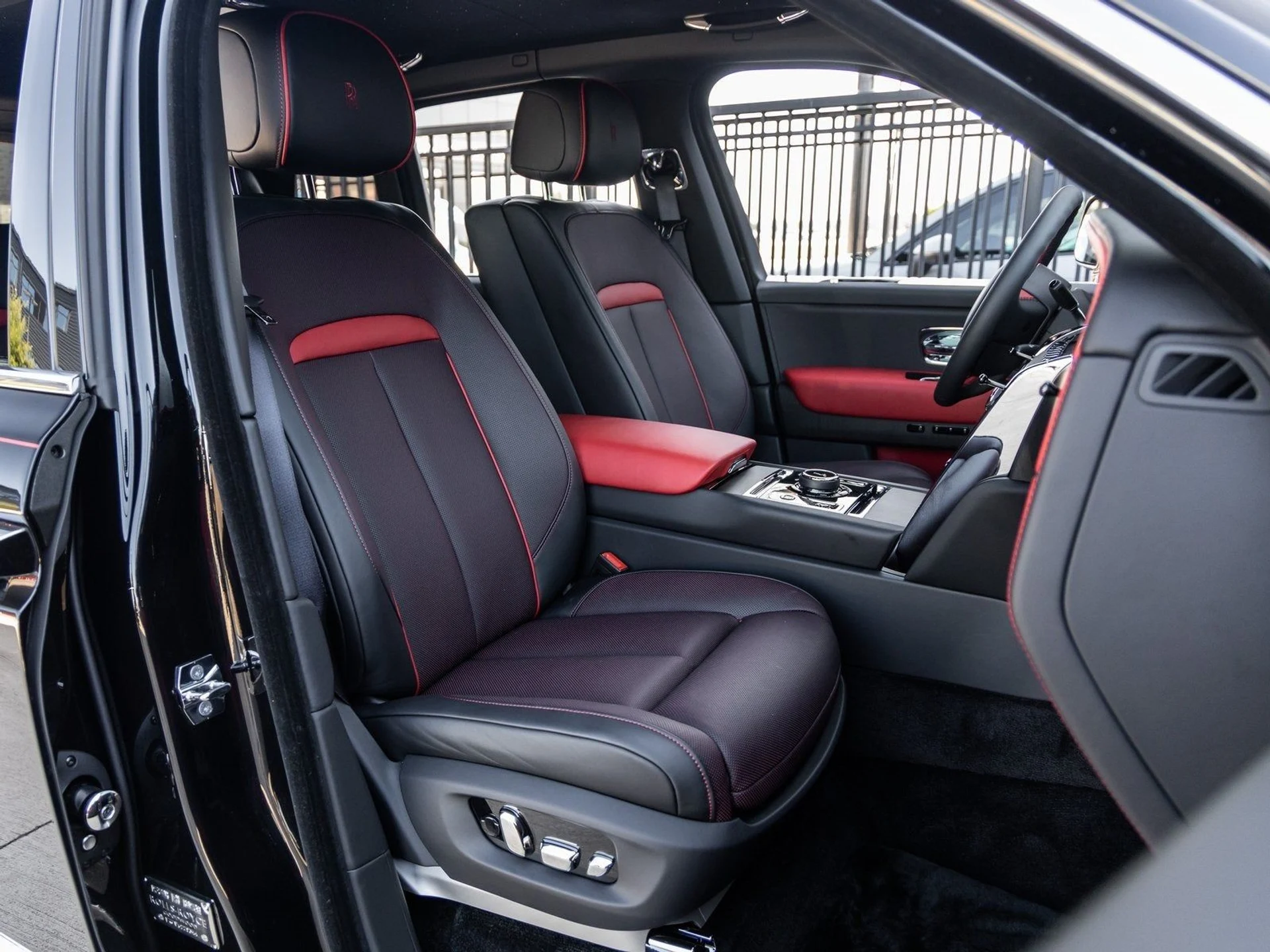 mph051_414569586_52_aebef410a4