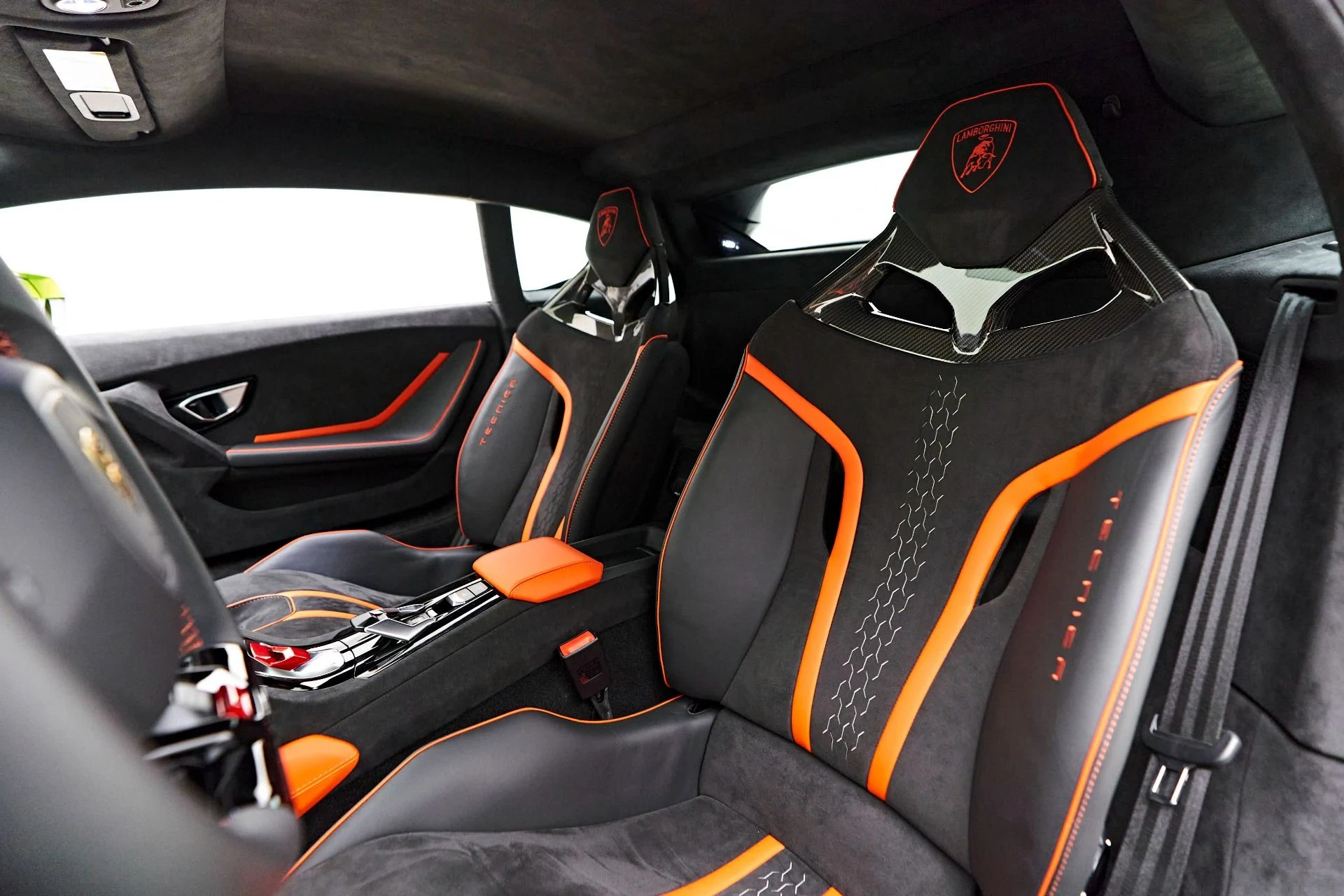 mph051_4146109104_Used_2023_Lamborghini_Huracan_Tecnica_Base_1715640571_500aa95597