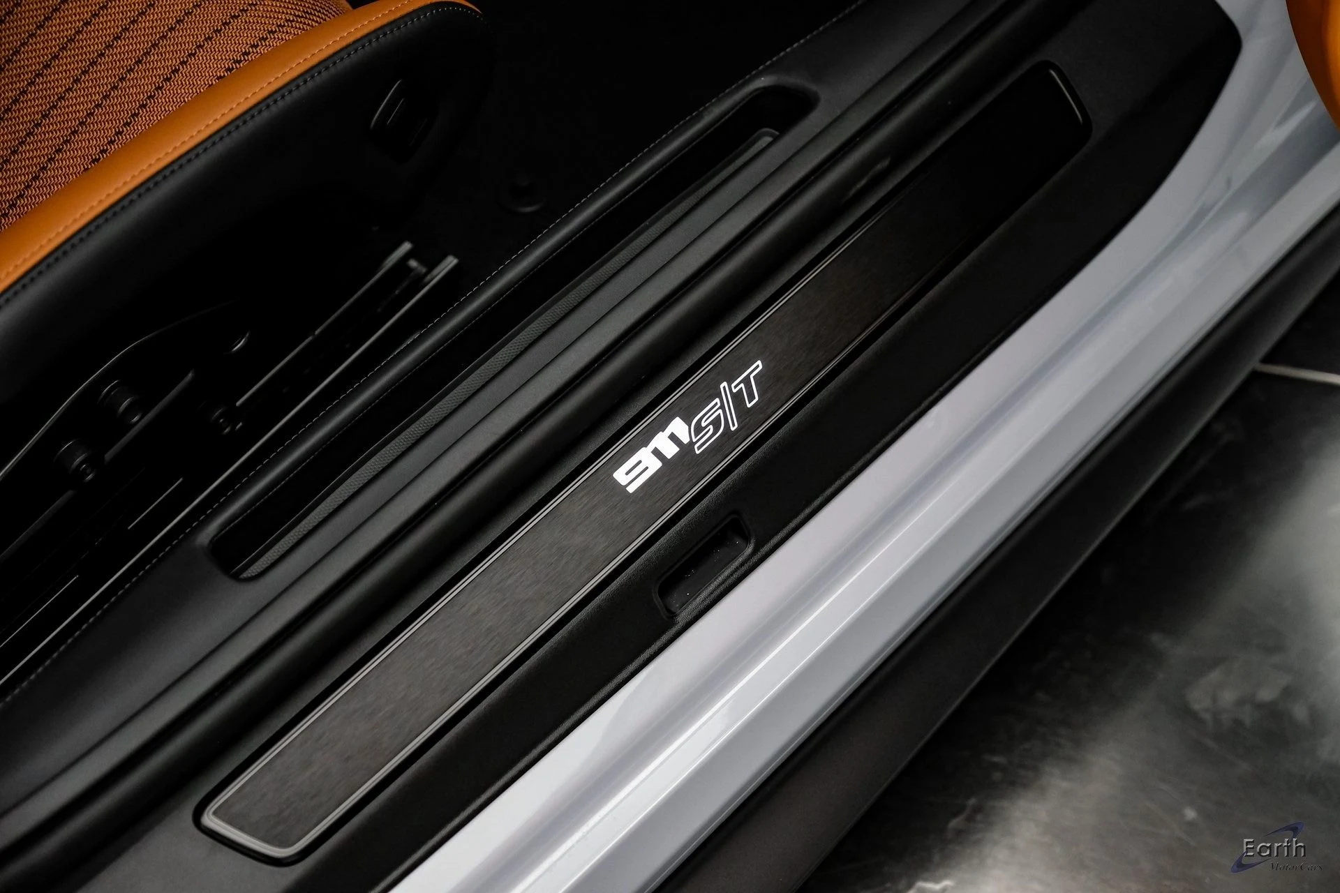 mph051_4146749049_edb889bcd69c52a8ac6ee9f103969a3ax_149b2a38b5