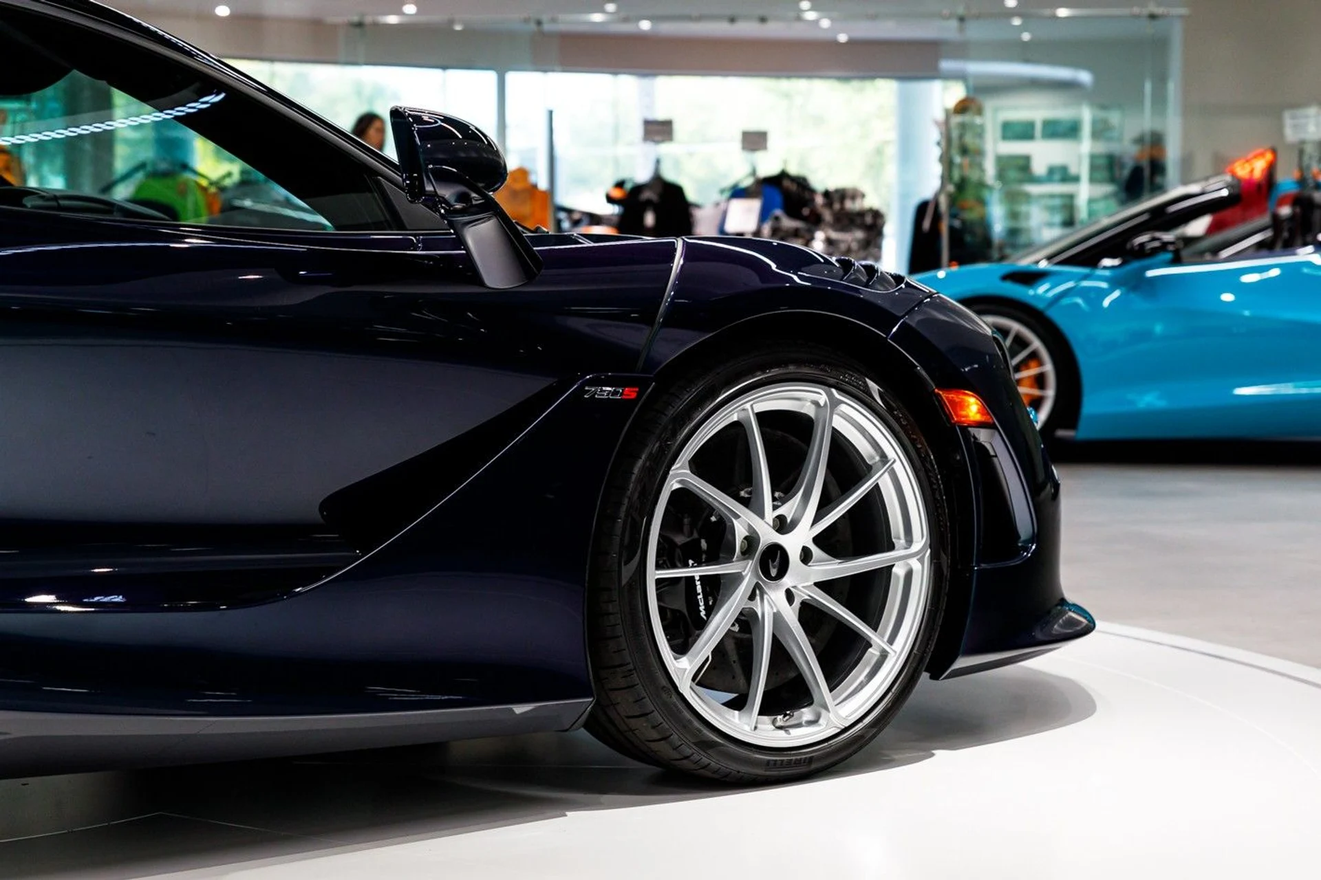 mph051_4153059312_646_p52_l_7eb2646aa9