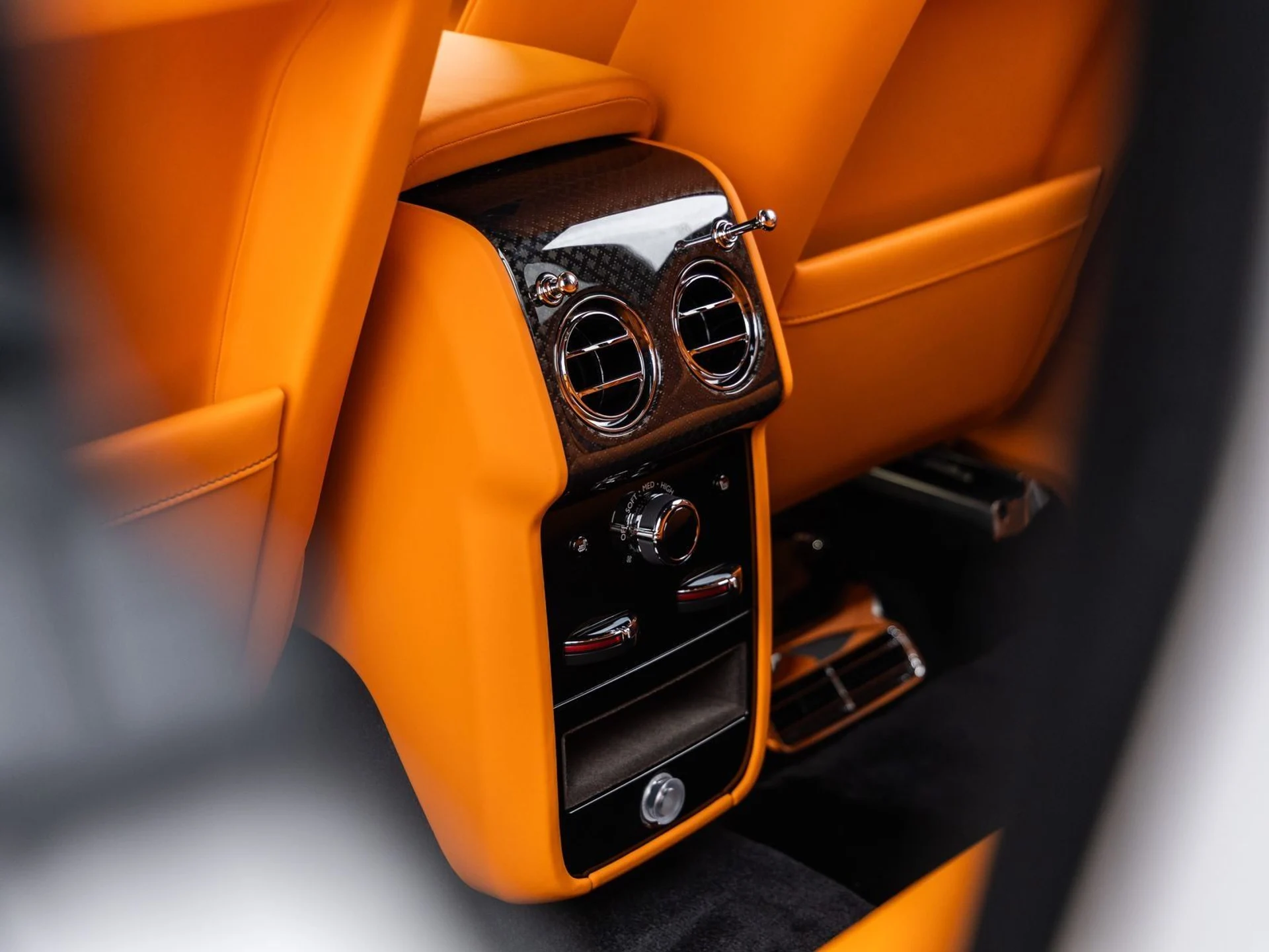 mph051_4162649326_52_fe2cf42461