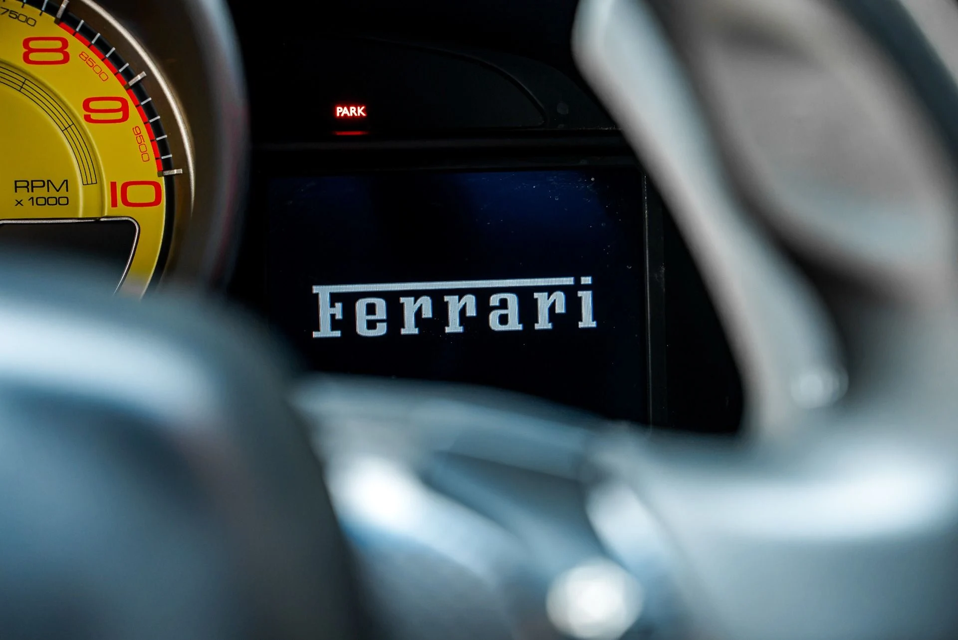 mph051_4198903361_Used_2017_Ferrari_488_Spider_1784937361_a54d8dc952