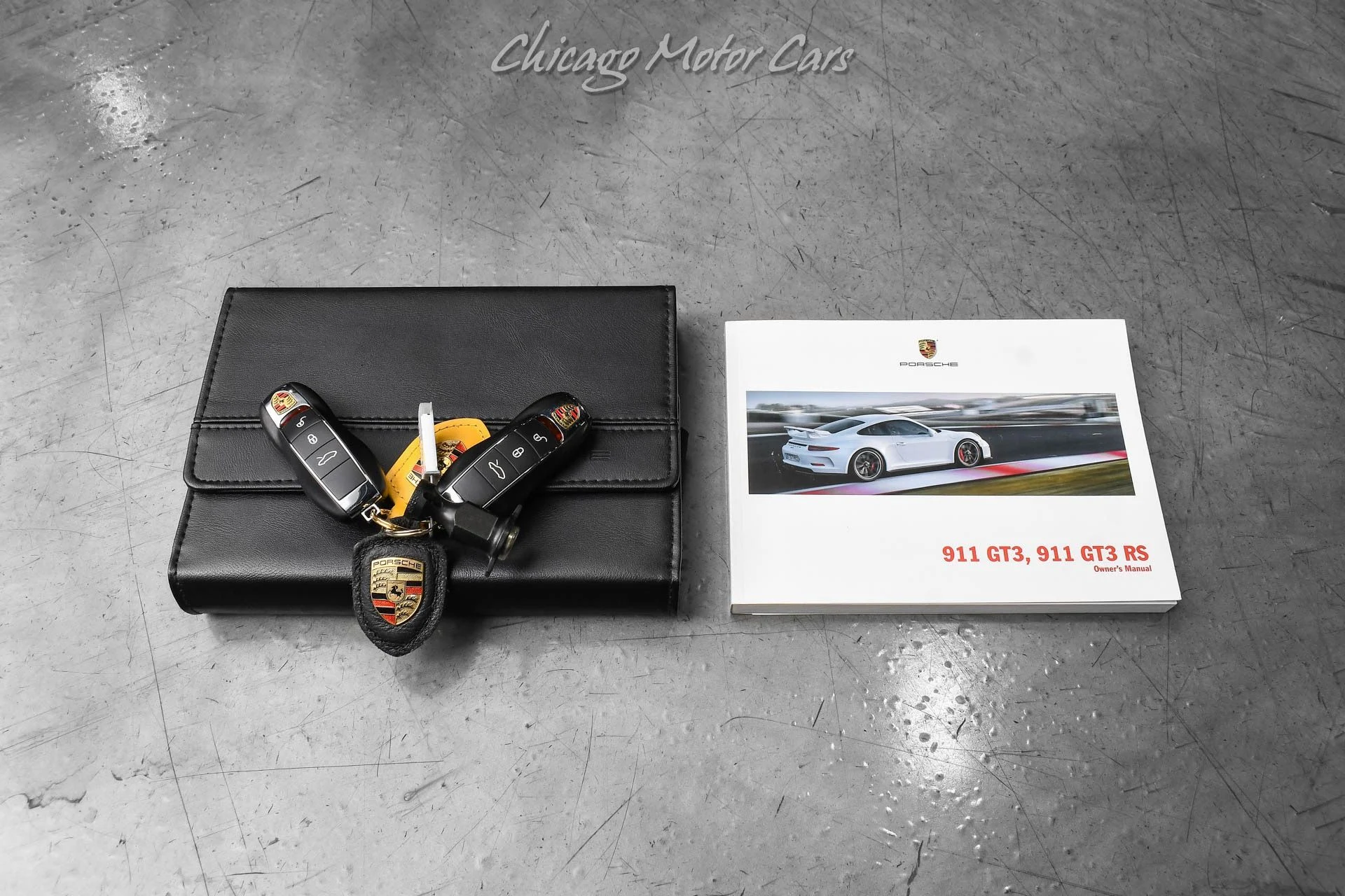 mph051_4223074373_13036_p52_l_08463d1433