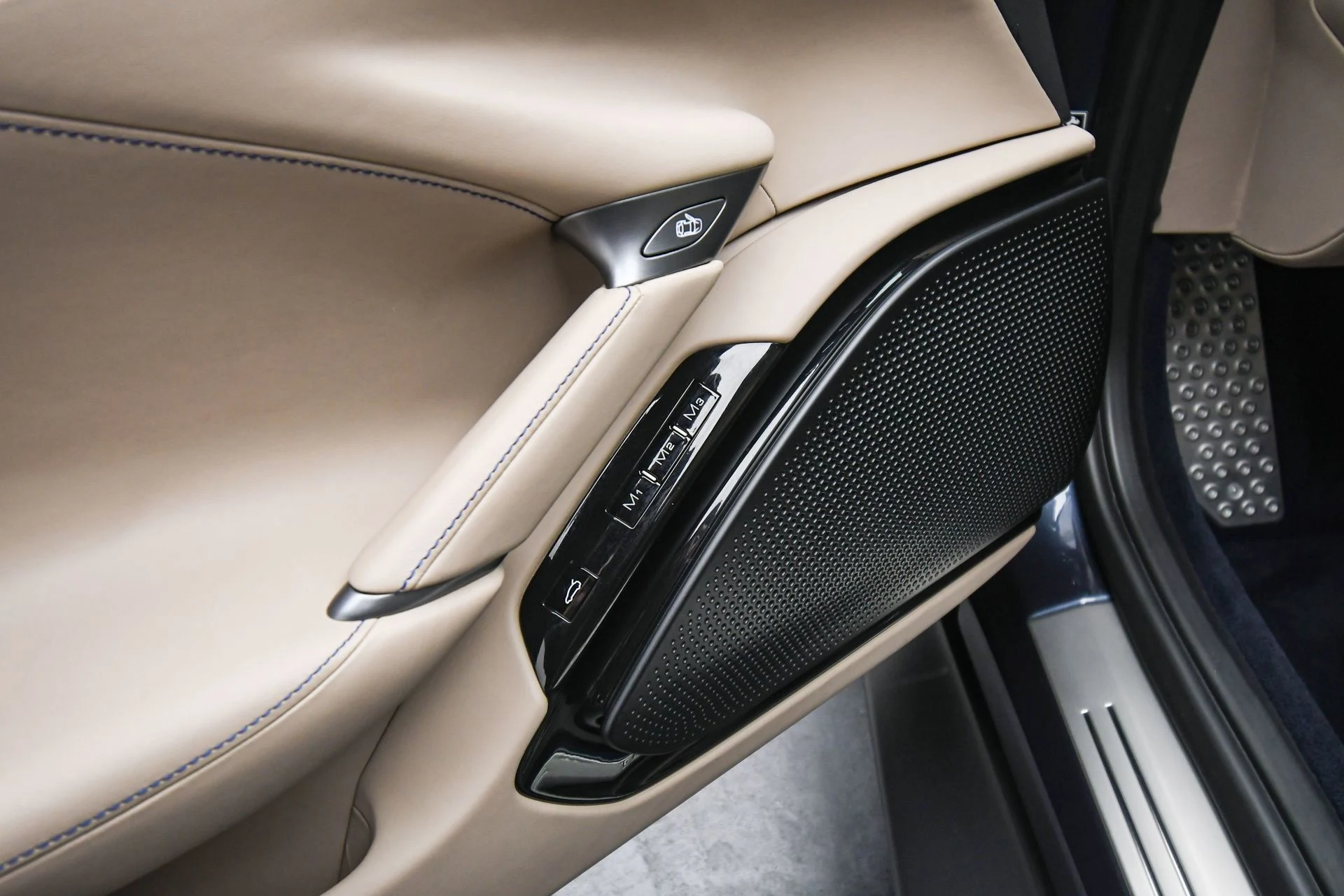 mph051_4226775297_303bf61c7fed4bceaf3977dee87a709d_536d16db55