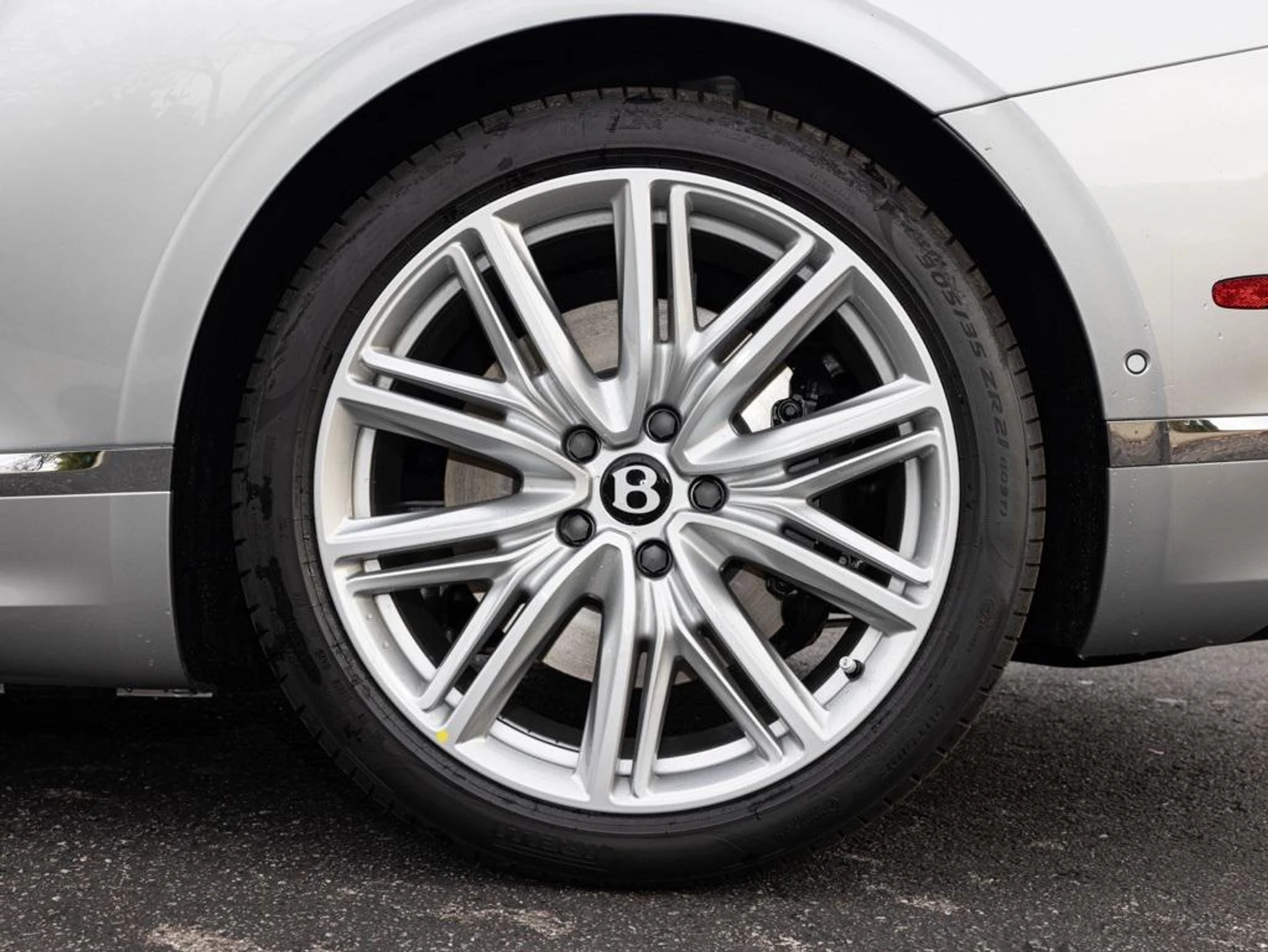 mph051_4229504228_465279749_68f8b5dbdc0639249906f815_6eaa216198