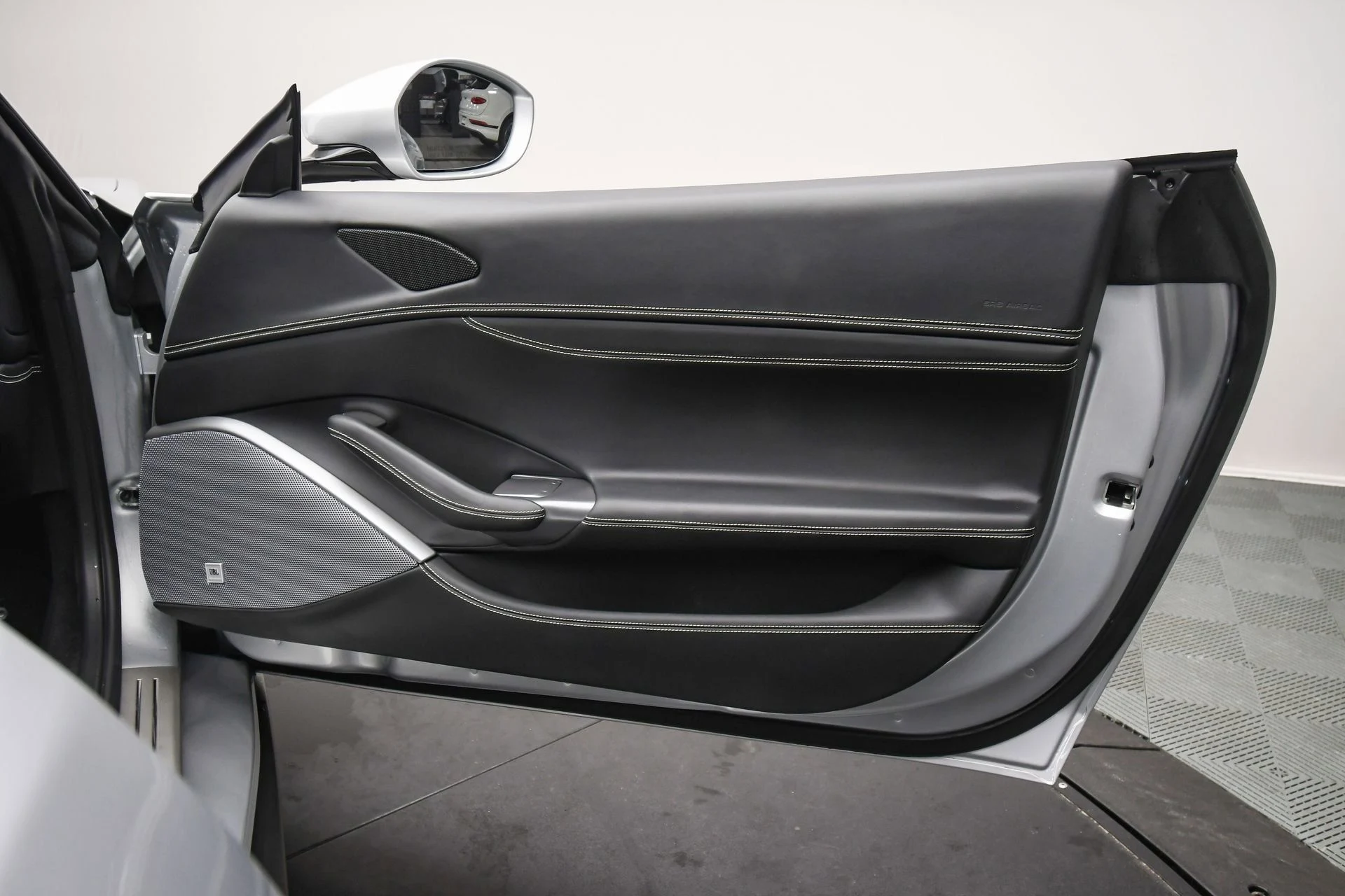 mph051_4249234237_6cb70048c0bc4d039666d754356f8af8_3dd3e566db