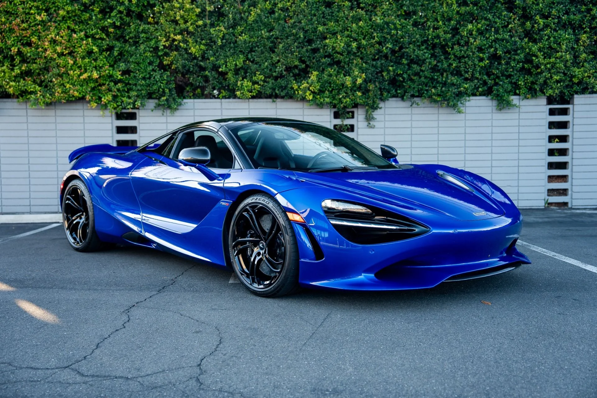 mph051_425914162_Used_2024_Mc_Laren_750_S_Spider_1764028879_59e3929191