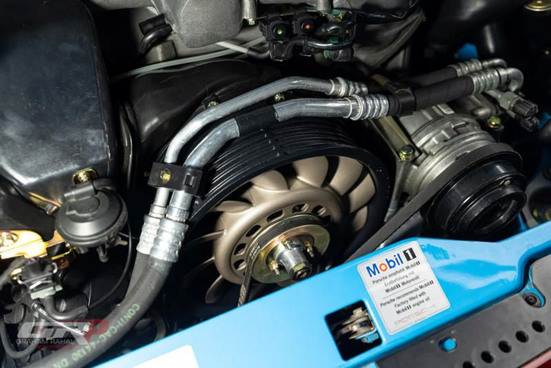 mph051_4274484584_F14_AC_6_B3_AAF_6_40_FC_9_DA_2_2_BC_49_A930423_5b619da0a6