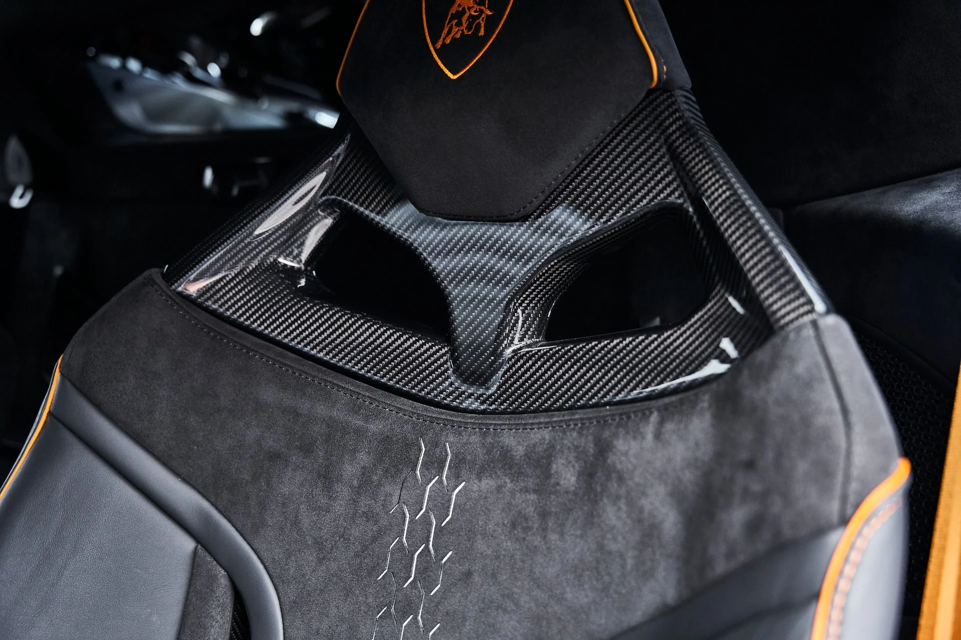 mph051_4289736365_Used_2023_Lamborghini_Huracan_Sterrato_Base_1780101796_c0ccf7cc04