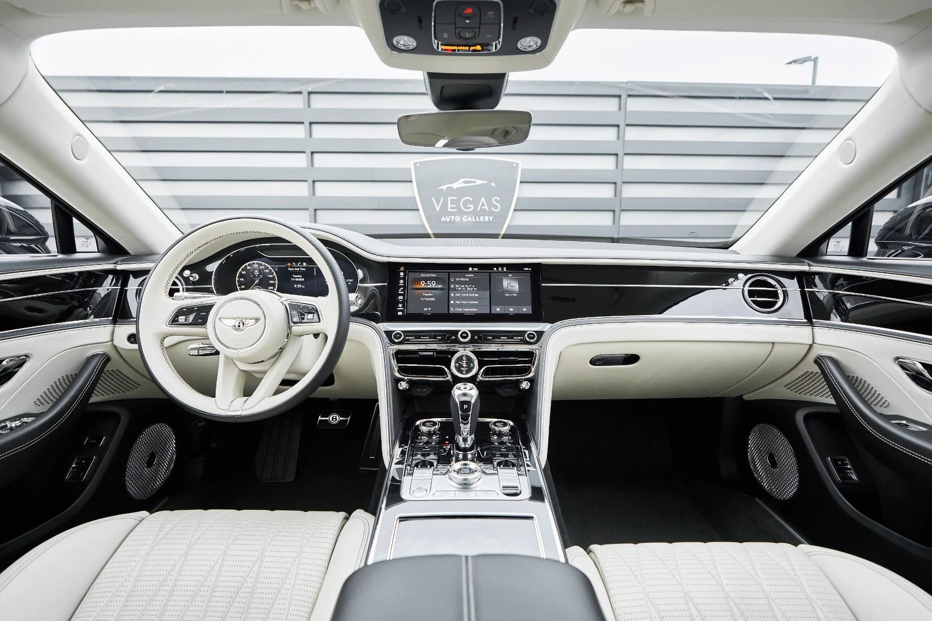 mph051_442450482_Used_2022_Bentley_Flying_Spur_V8_1763502850_b65cc88478