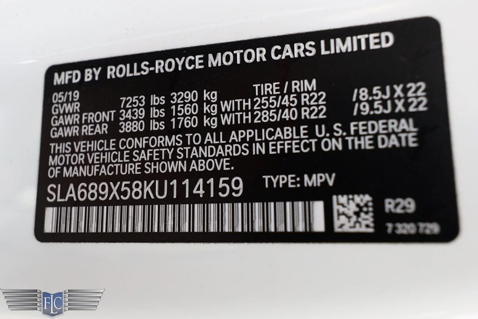 mph051_444036652_used_2019_rolls_royce_cullinan_sportutility_6305_22963693_52_1024_2bf3850784