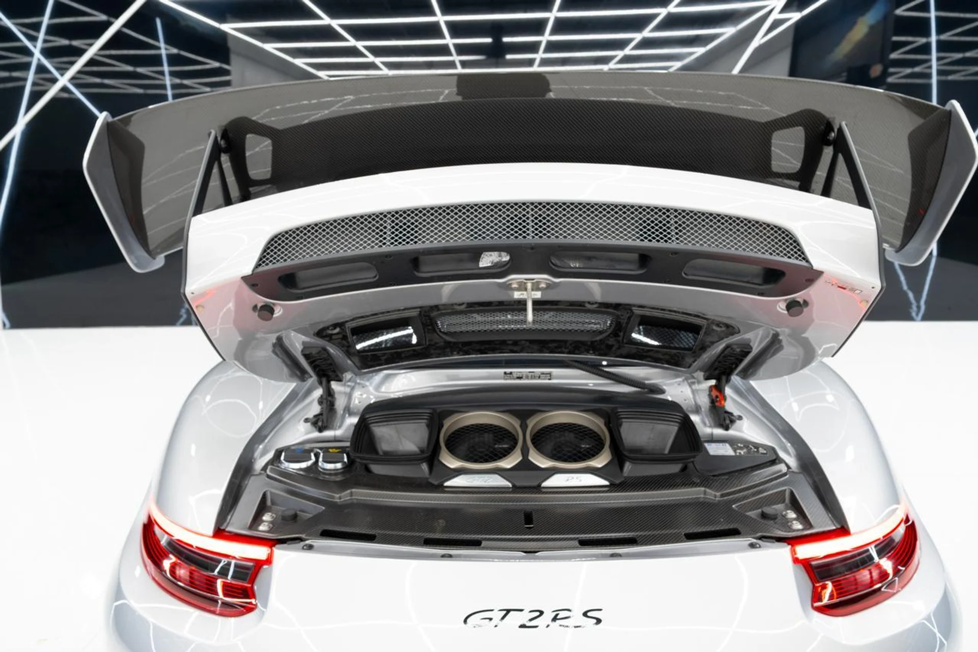 mph051_454795697_1e160084932bf305b81e7271363ccfd5_20d88409f1