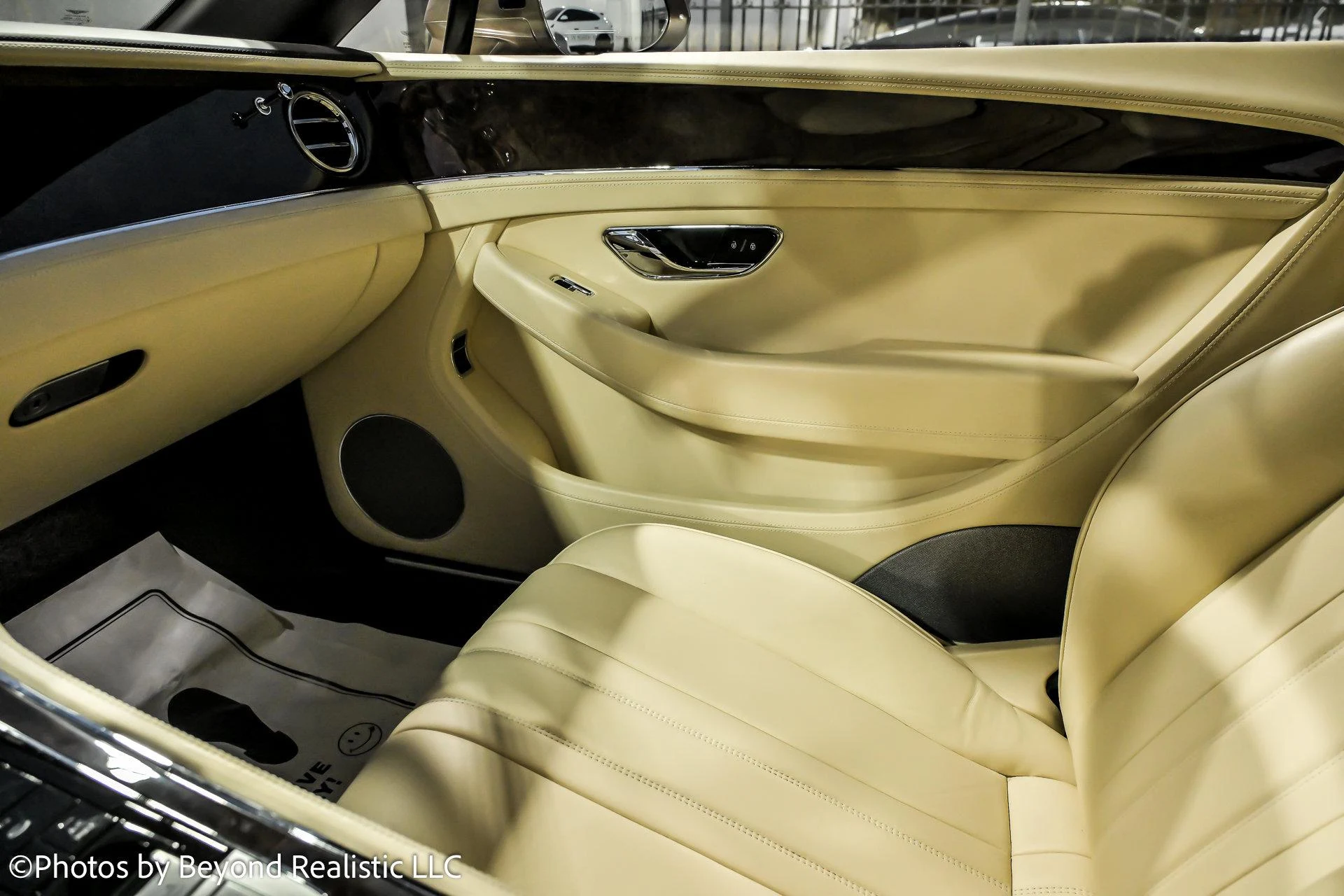 mph051_468901841_Used_2020_Bentley_Continental_GT_V8_Convertible_1762593024_0e6e172ab4