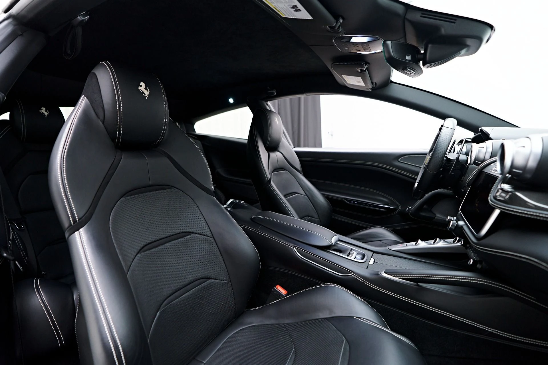 mph051_472140316_Used_2019_Ferrari_GTC_4_Lusso_T_1758850879_c67138eb0a