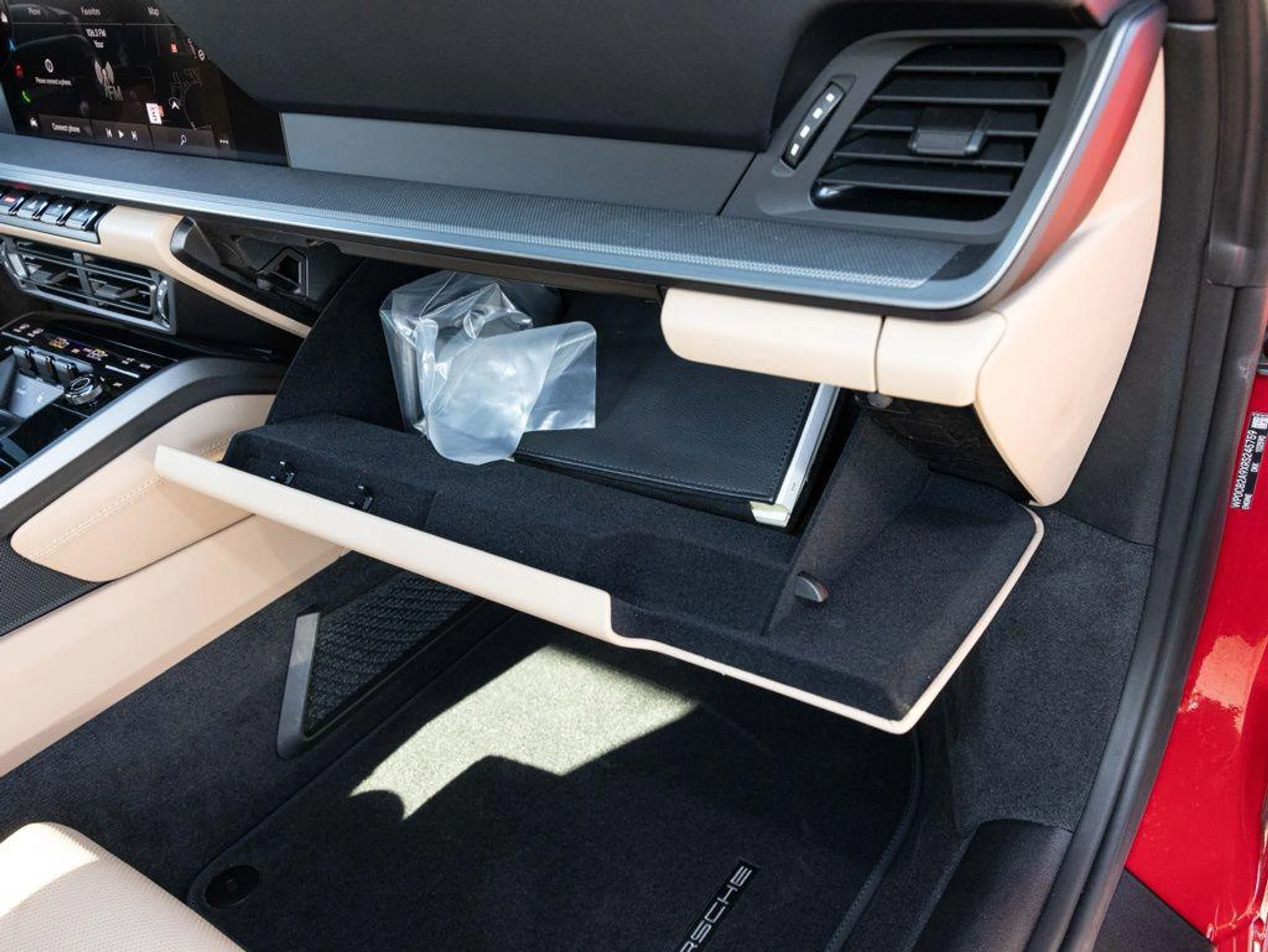 mph051_474191101_495502932_69a45148ae5c6c0dfd47f7eb_e5275d6a4c