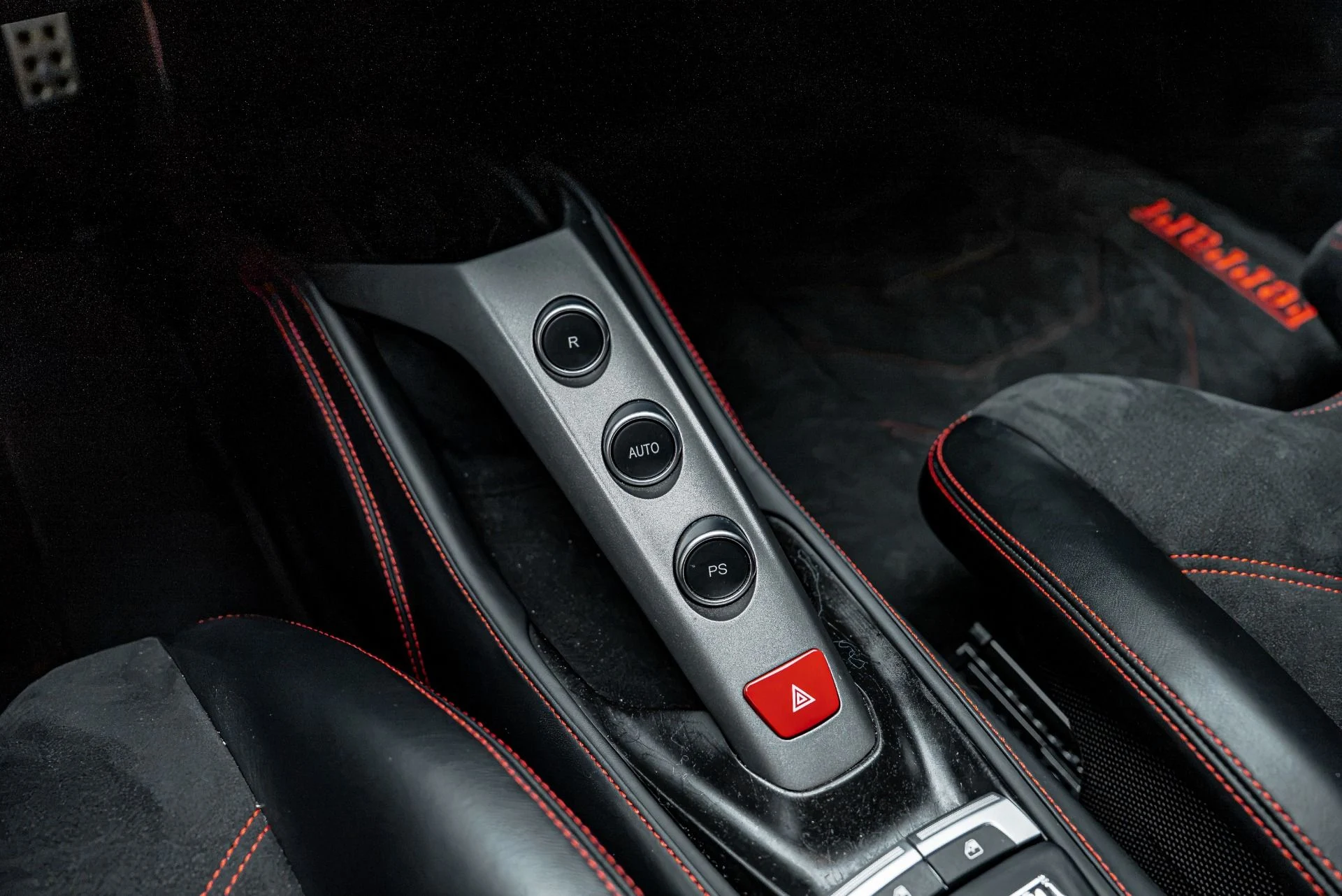 mph051_480523298_Used_2018_Ferrari_488_GTB_1784764980_c577e1c686