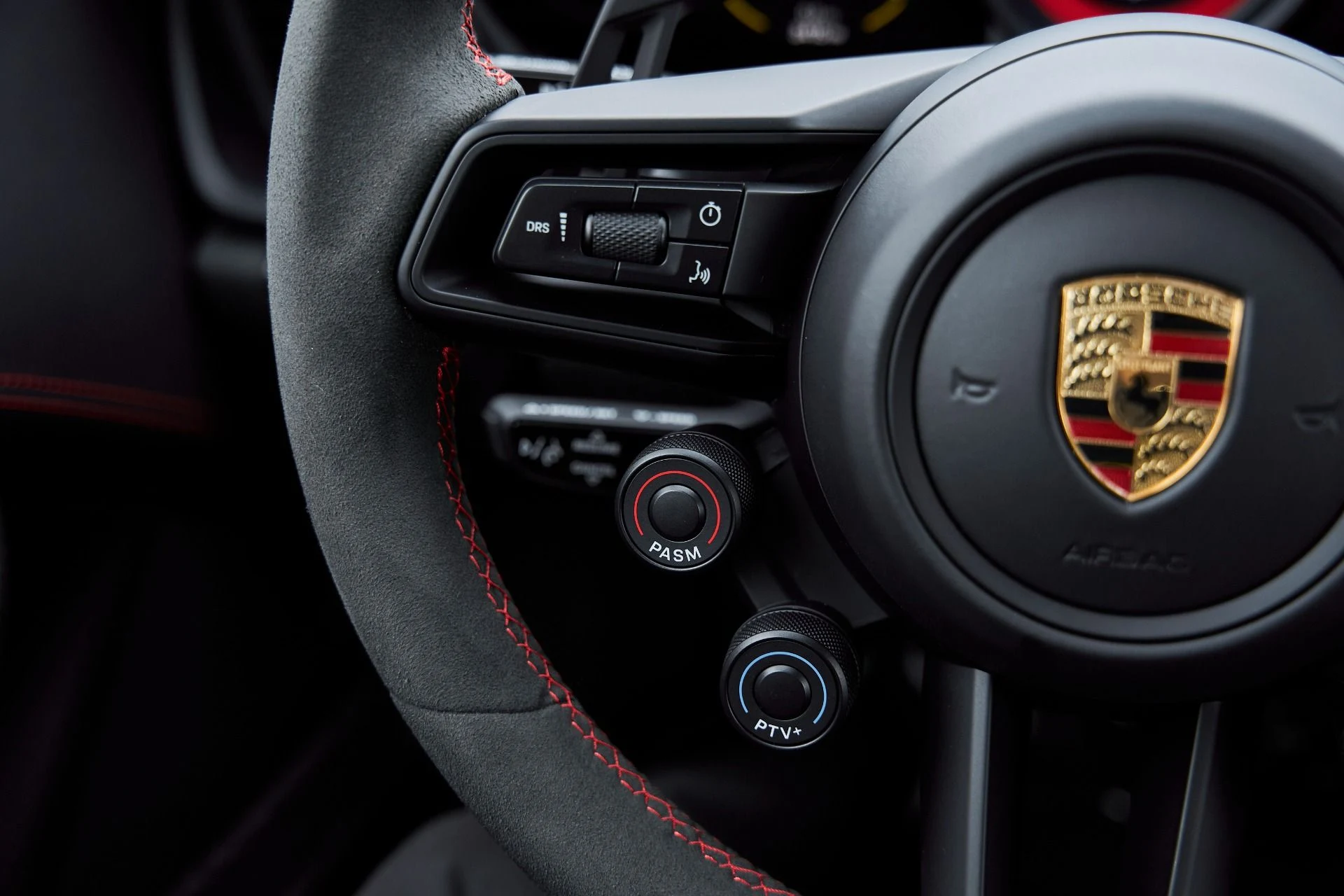 mph051_491212679_Used_2024_Porsche_911_GT_3_RS_1767150555_7b3952c68c