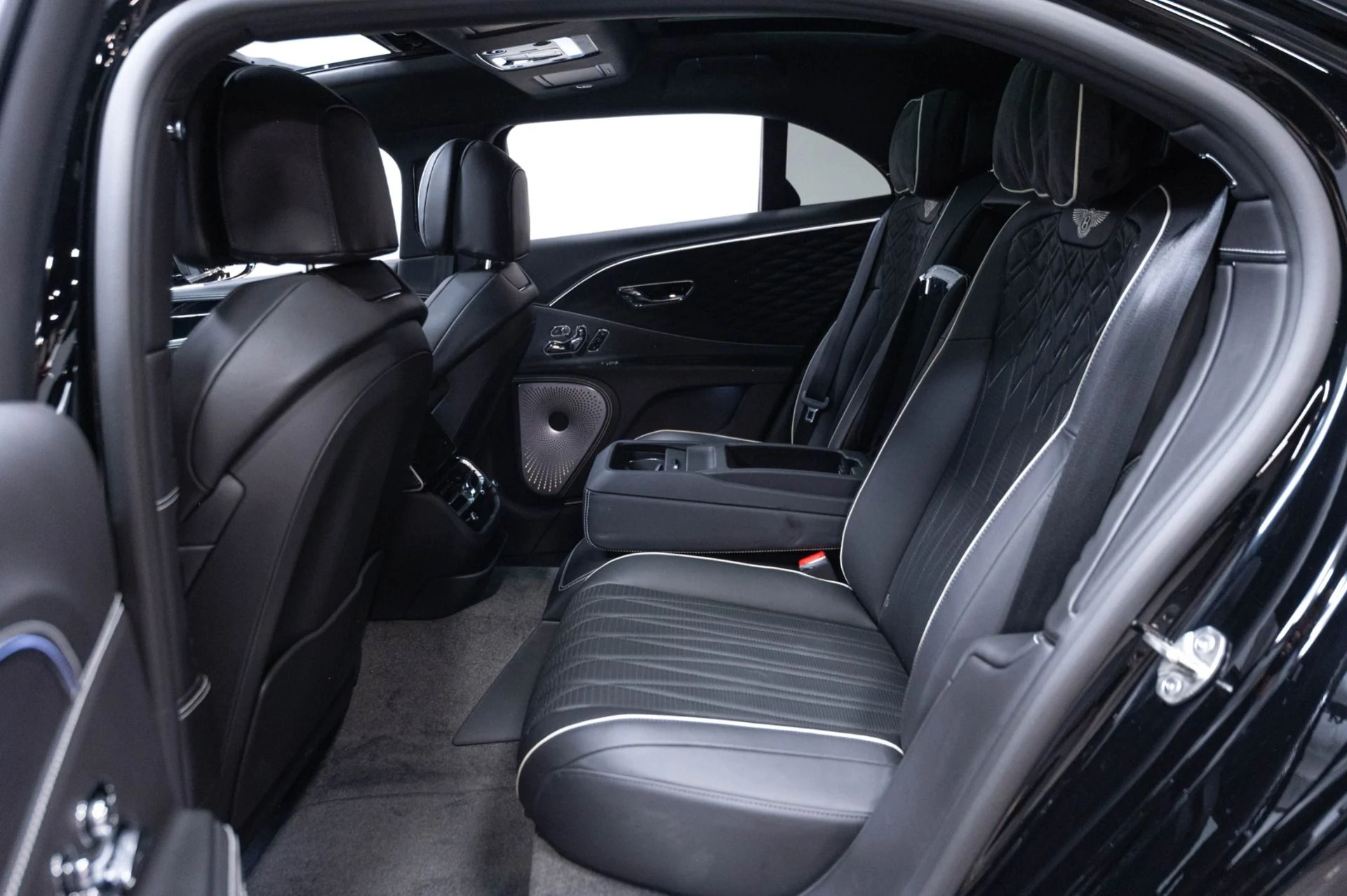 mph051_491844814_Used_2020_Bentley_Flying_Spur_W12_1783372083_8c1c42eec6