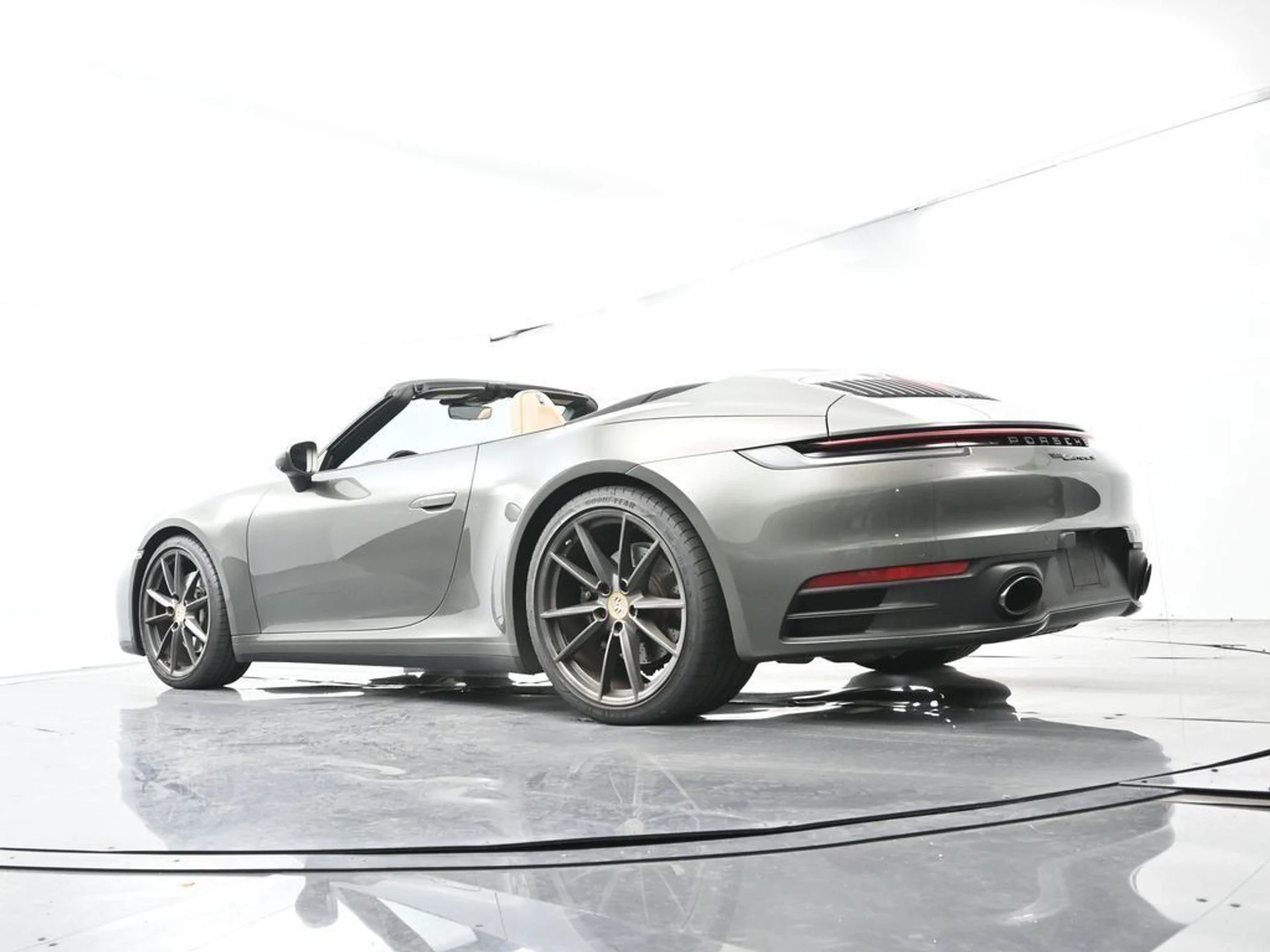 mph051_528913329_2b9fd0ed499e7a8cdfc45ddaeb4b9783_3003a1c0e0