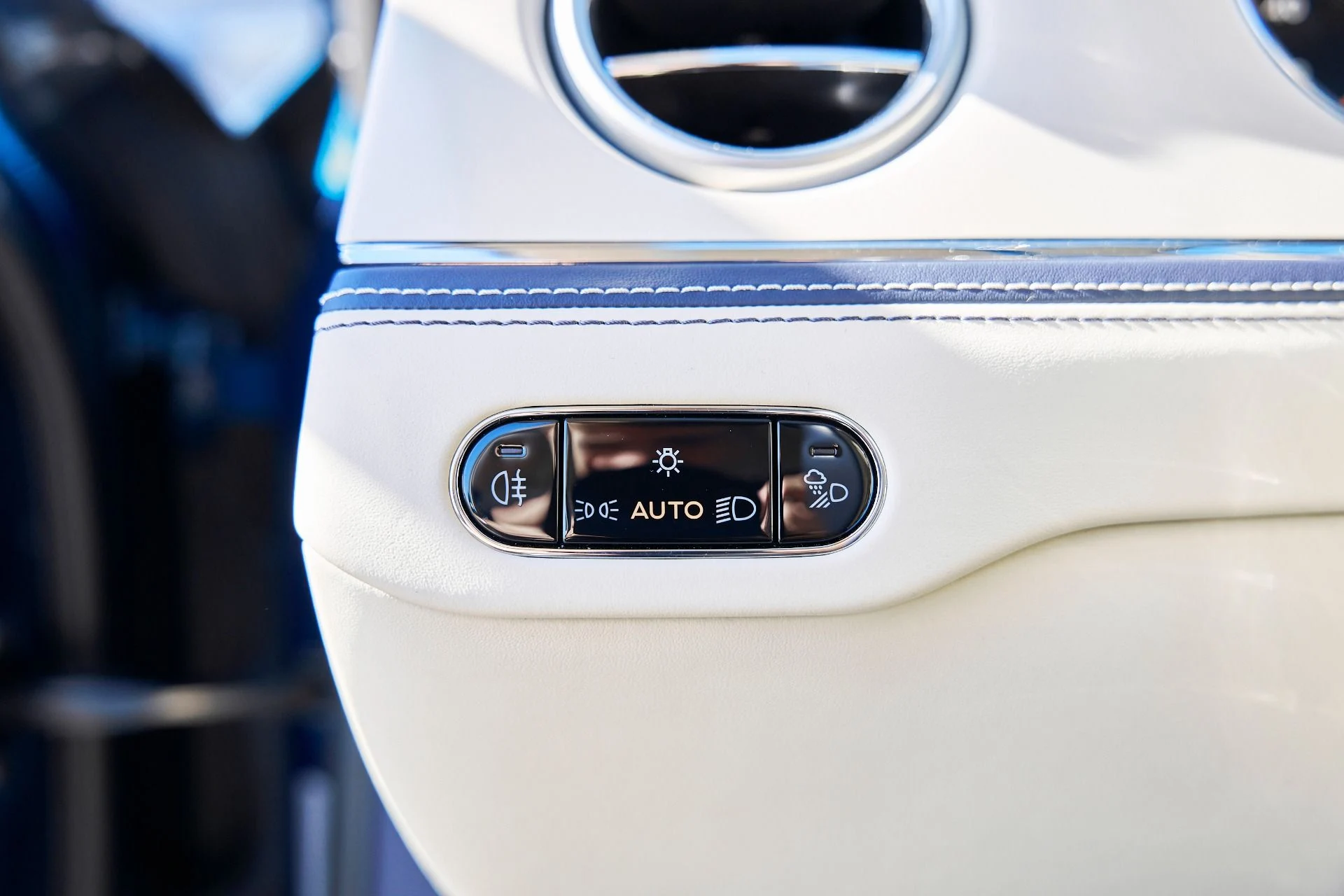 mph051_559439009_Used_2024_Bentley_Flying_Spur_Mulliner_V8_1768876631_2e64074d01