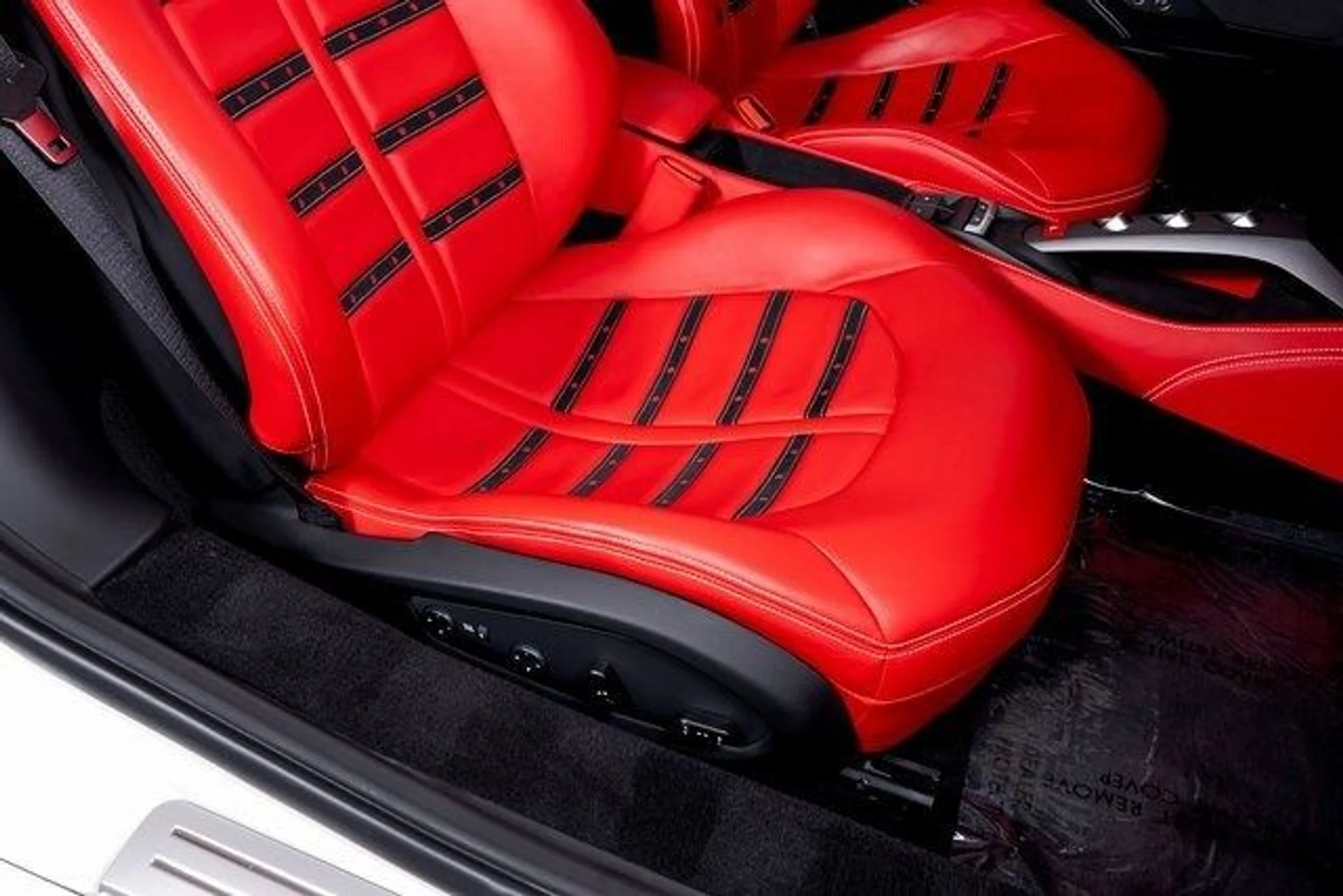 mph051_59798098_187dc34099178216c0f33a7d56b1d390x_c57f6c7283