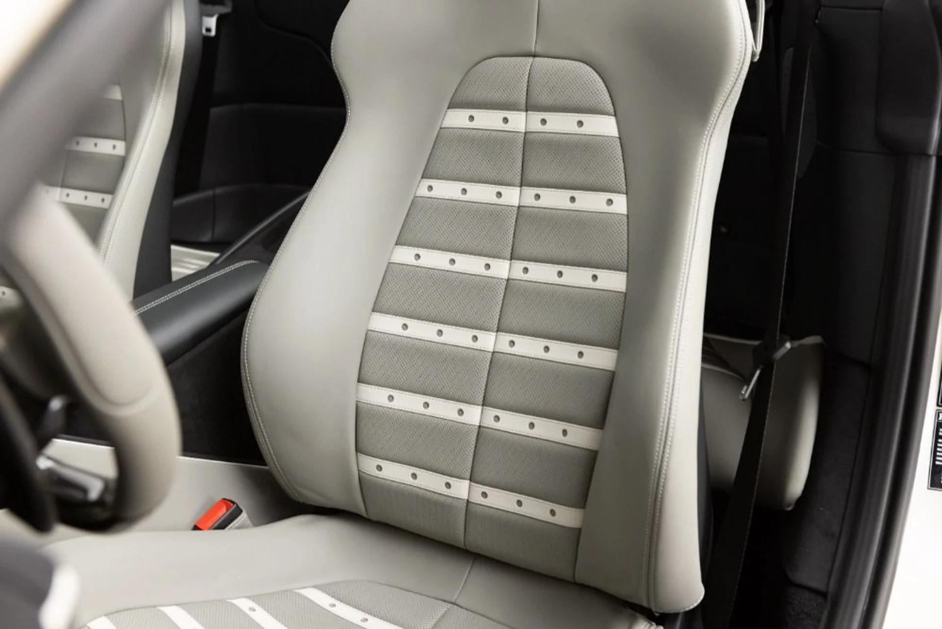 mph051_598043949_Used_2024_Ferrari_Roma_Spider_91aaac3b68