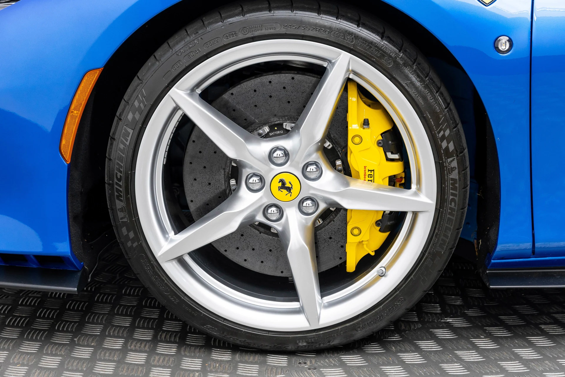 mph051_603995137_62285131aa834d65a61dc596560727f3_5d74337ba7