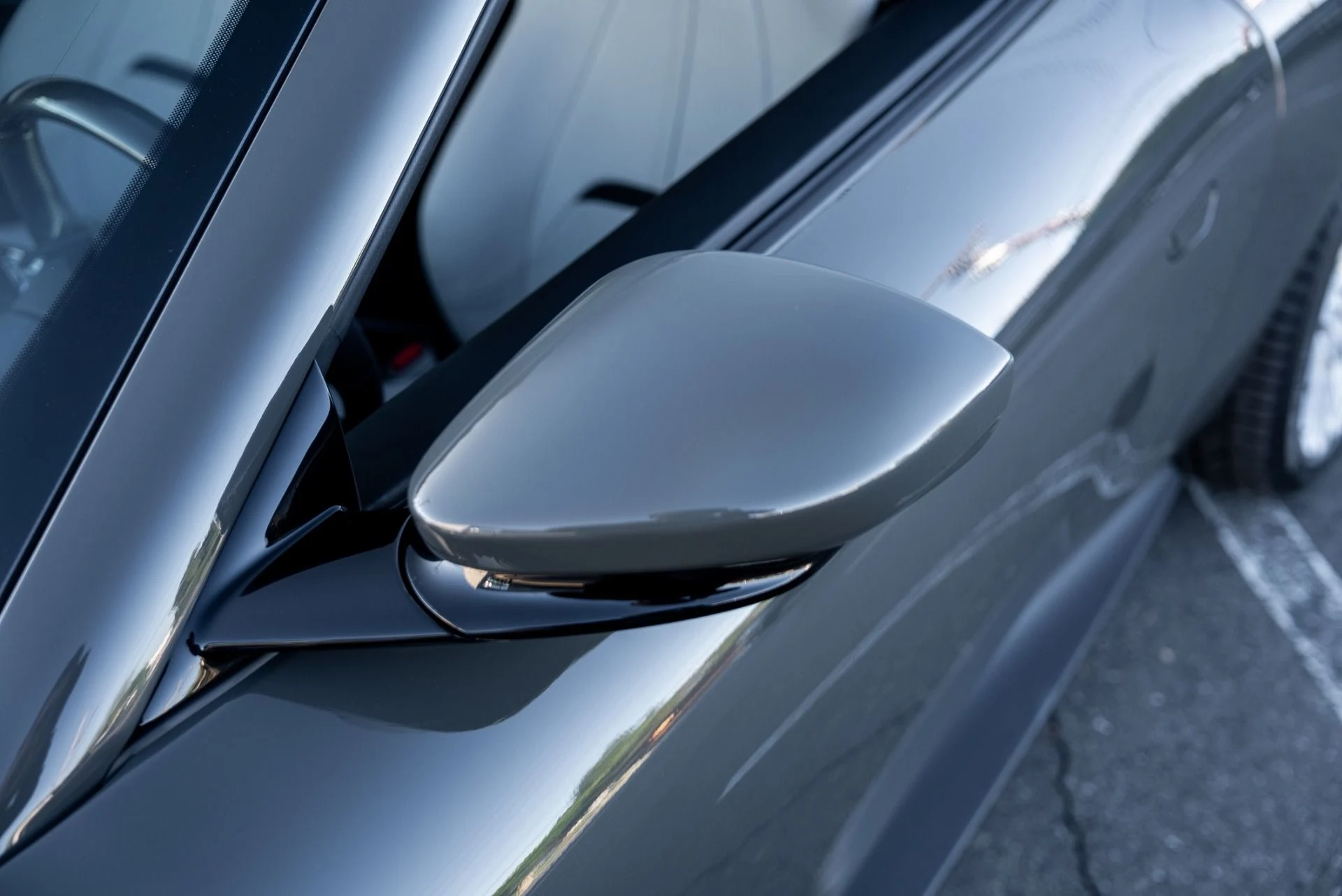 mph051_607566178_Used_2024_Ferrari_Roma_Spider_1764029050_a7a96a6e63