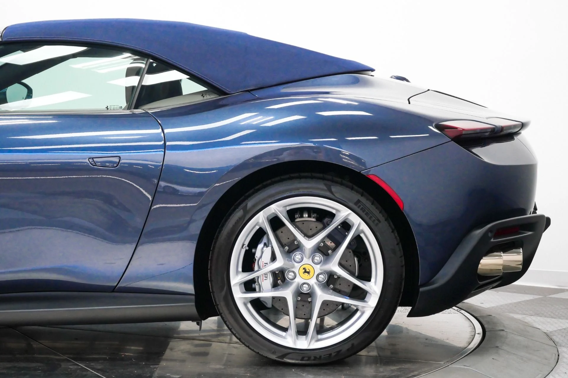 mph051_616182128_Used_2025_Ferrari_Roma_Spider_As_New_Magneride_Suspension_Loaded_with_Tech_Options_1776957266_8723ed471a