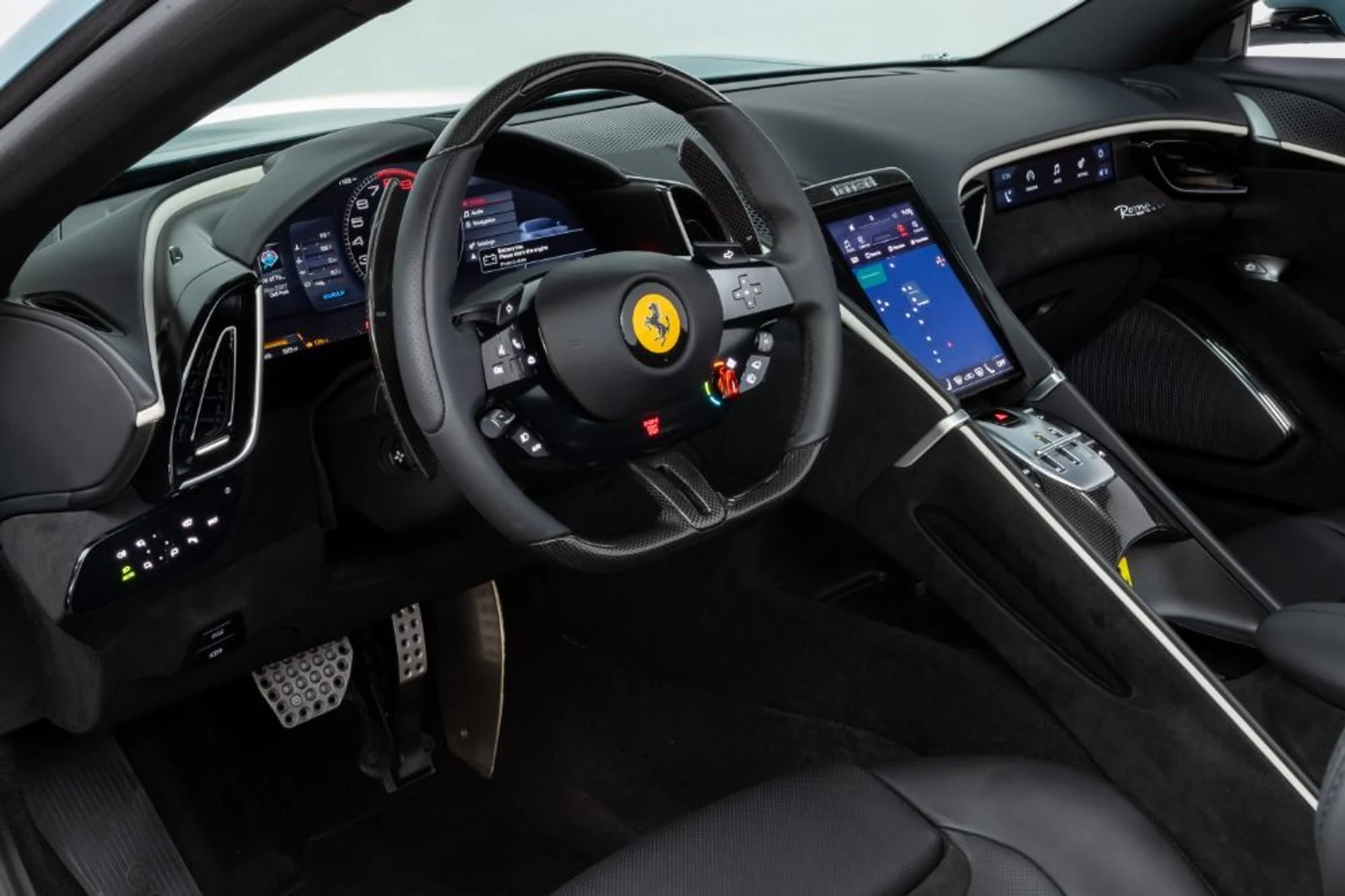 mph051_663664544_Used_2024_Ferrari_Roma_Spider_a3d23443f3