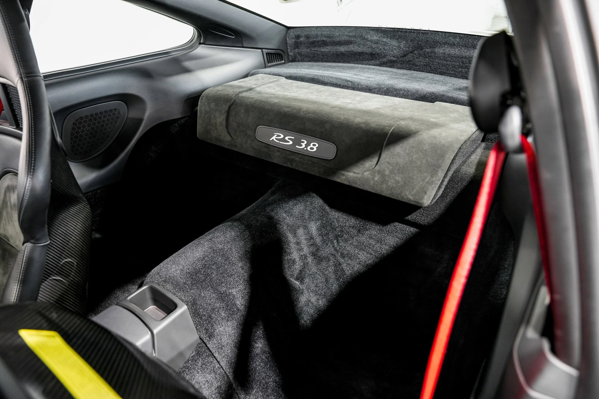 mph051_67982041_f0b40da58793de7b9a7a3c7865597e70x_4fa23fecde