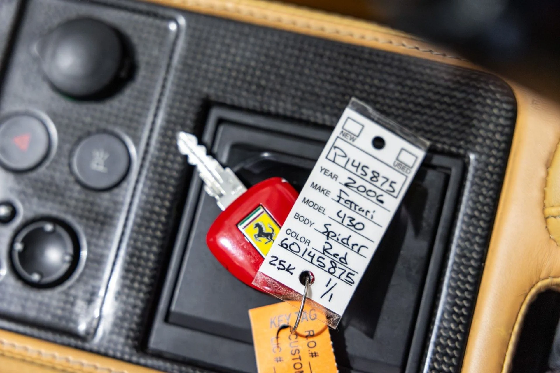 mph051_703602338_ZQ_7b0f5d0846