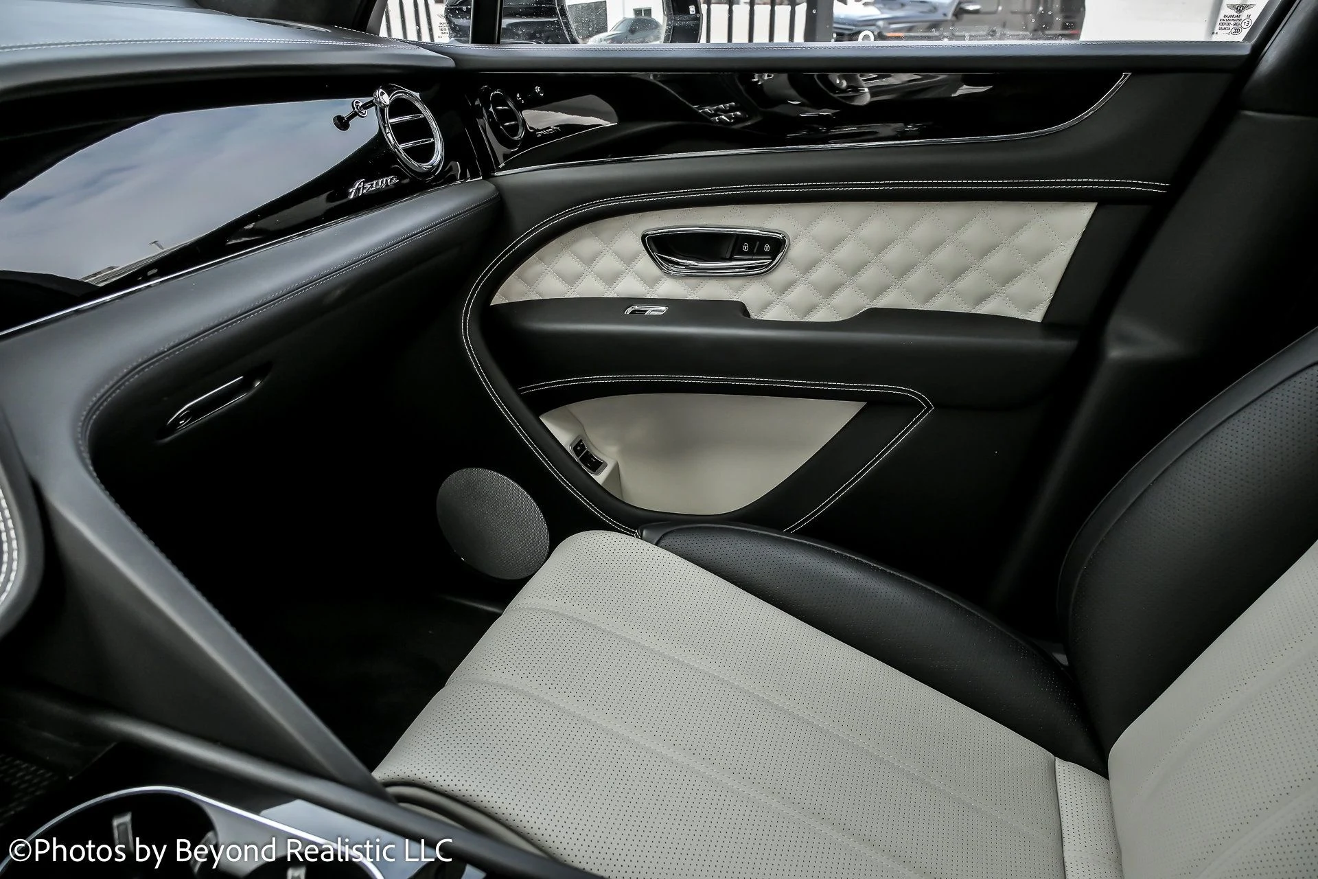 mph051_717588575_2f439d0fa0a05369cb150010382b0b80x_7fe450fe1f