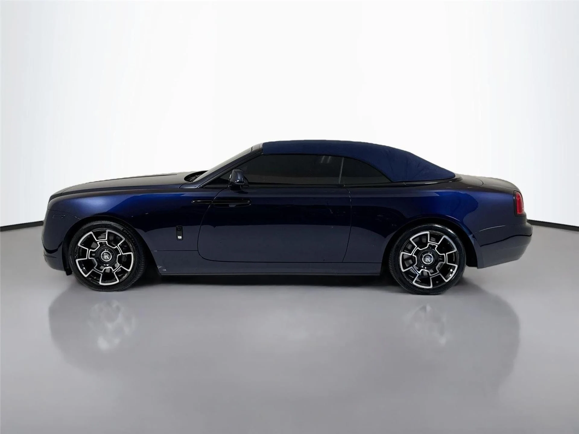 mph051_738670178_ded31ad4a5b86de9265227f160961933_48b3804f3e