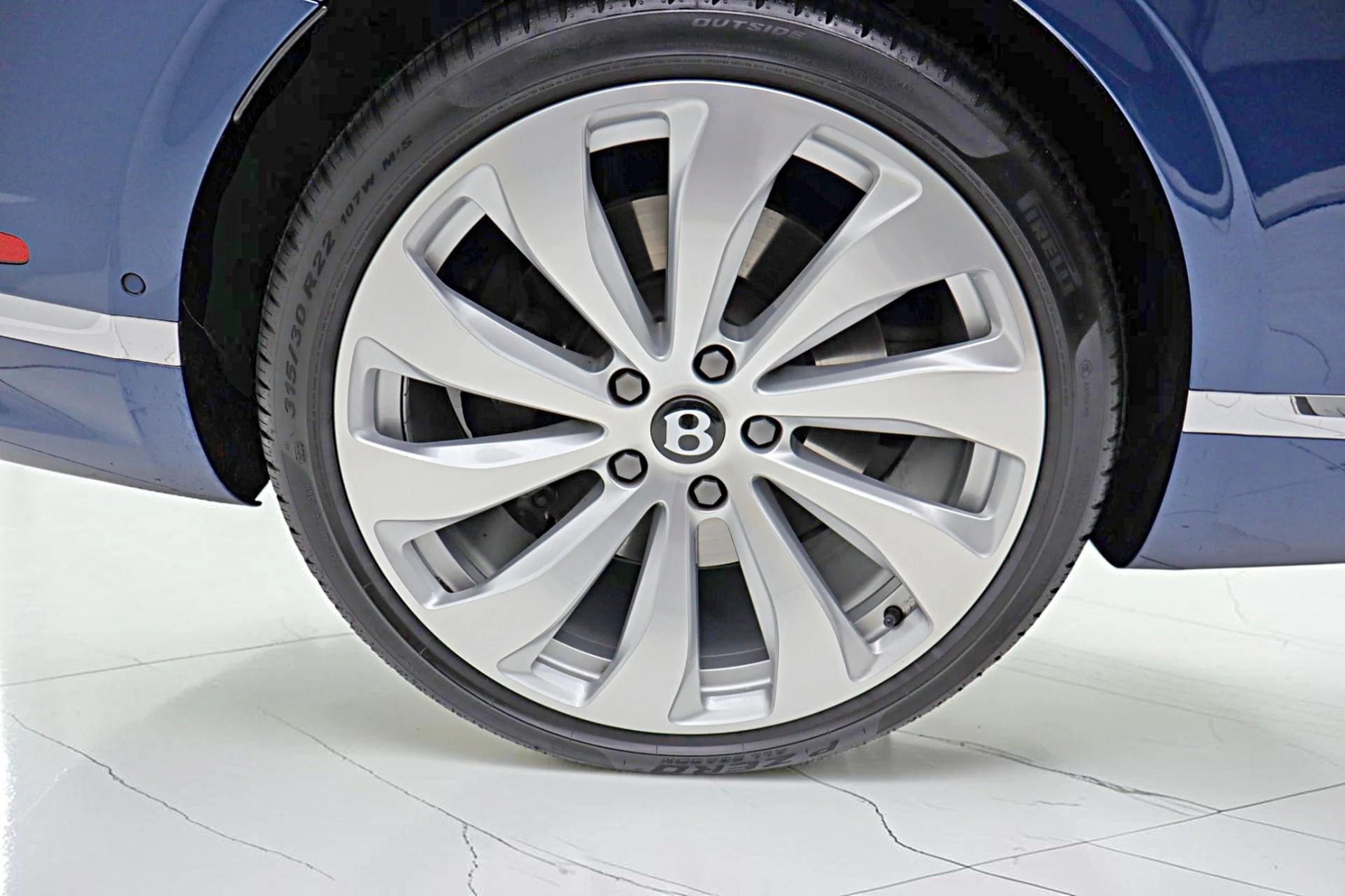 mph051_748697271_Used_2024_Bentley_Continental_GTC_Azure_V8_LEASE_OPTIONS_AVAILABLE_44eca4252b