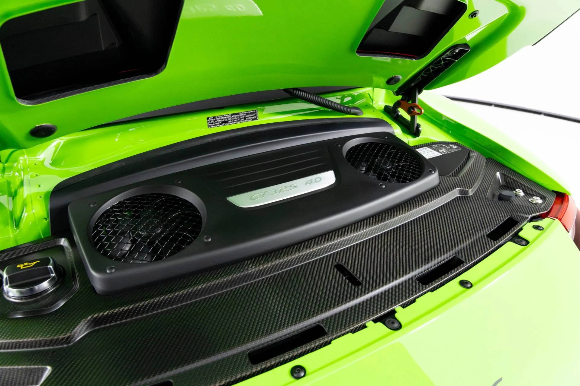 mph051_763810031_Used_2019_Porsche_911_GT_3_RS_1763595300_fd27bad466