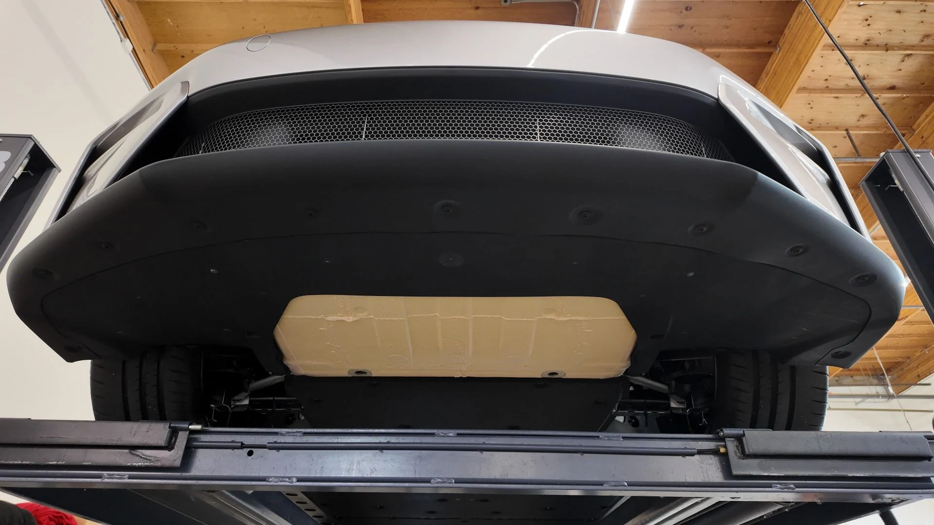 mph051_774431410_Used_2025_Porsche_911_GT_3_Touring_1755034138_6c4bfe8d2b