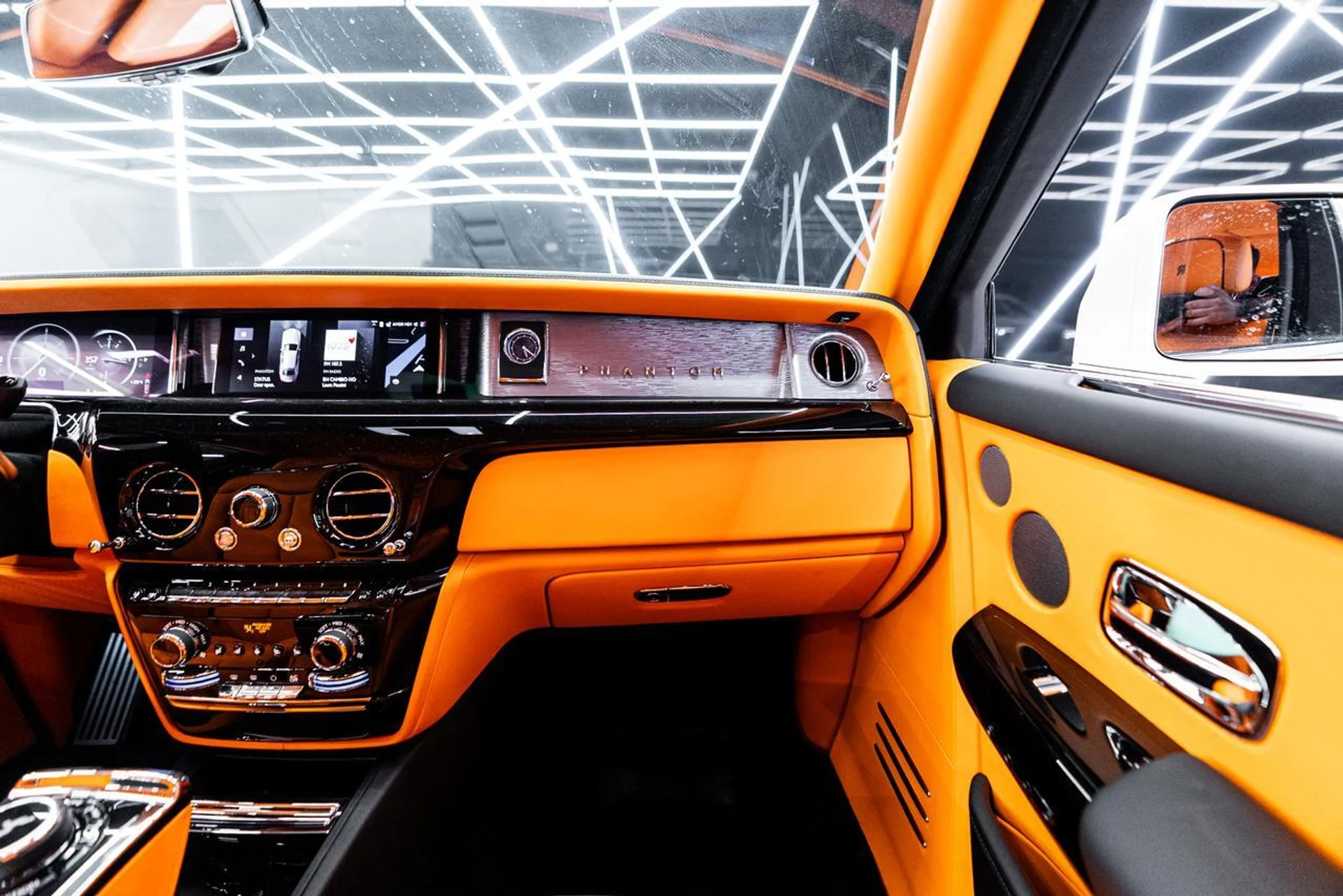 mph051_781178757_cf35abb2533d52d491266144fc2bfc5e_9039f6e7af