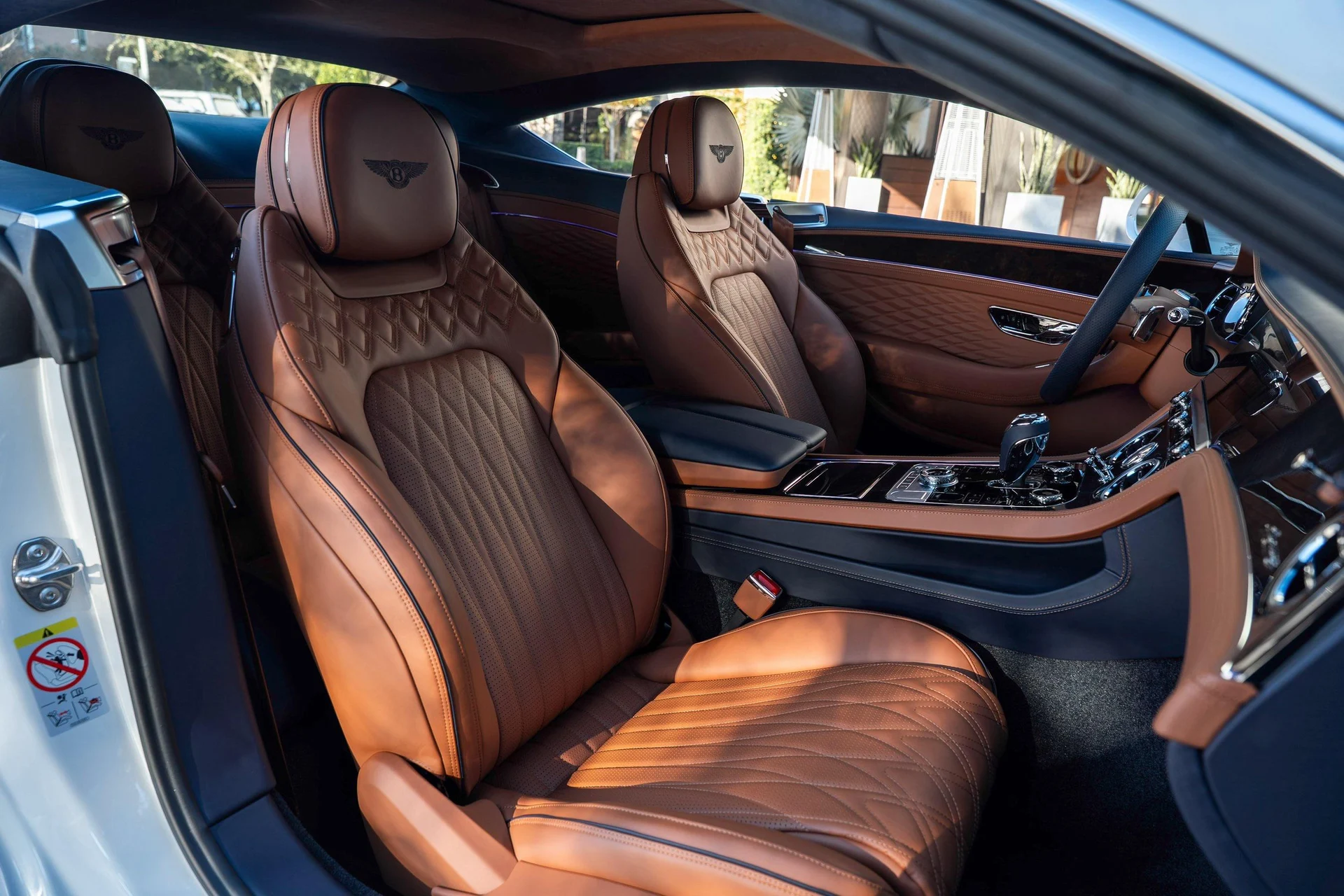 mph051_79088358_478163262_698435f3a729137fb48dee95_098b57bd2c