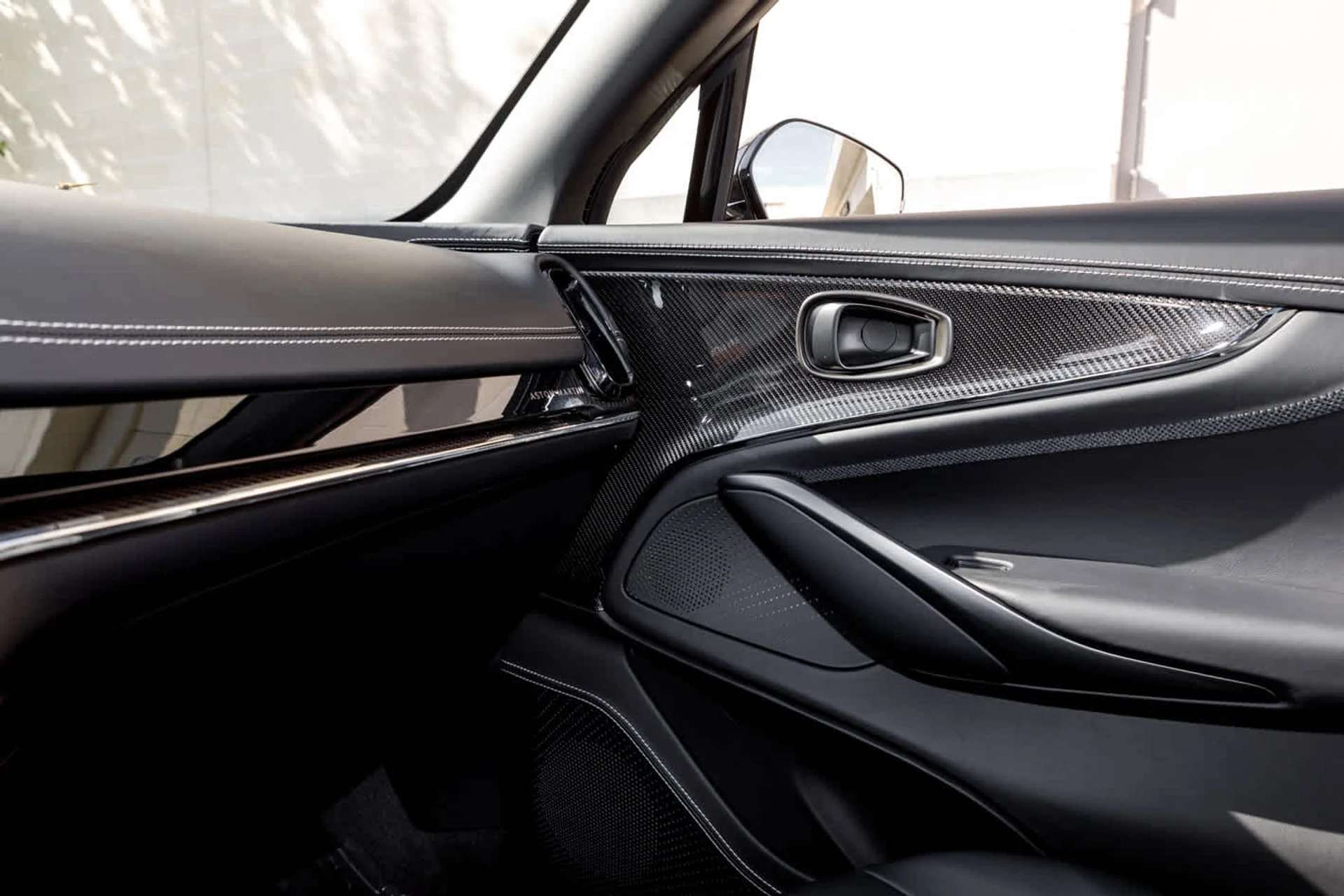 mph051_79271043_52_404076d7d4