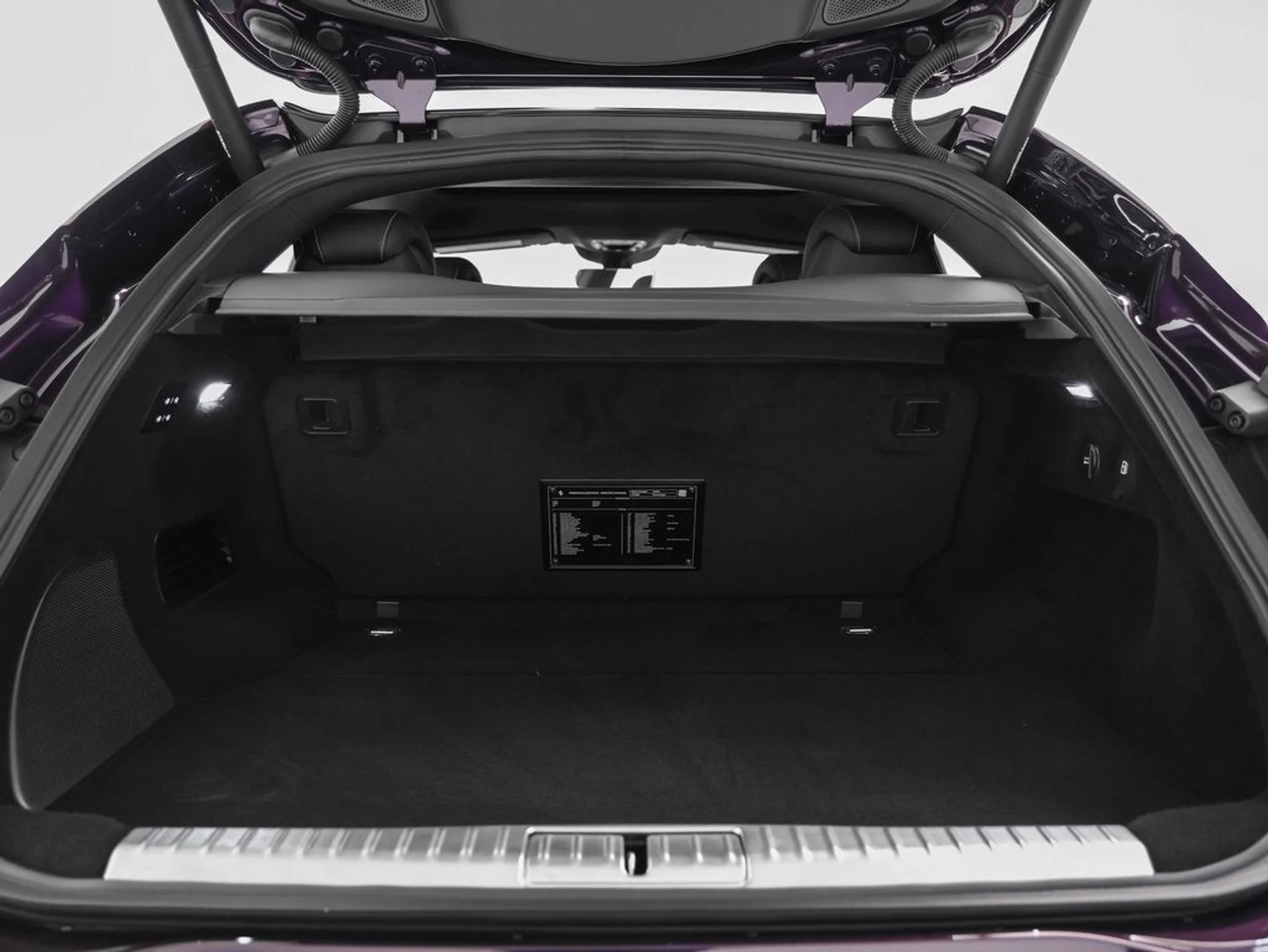 mph051_809035462_52_1e4d4f57fa