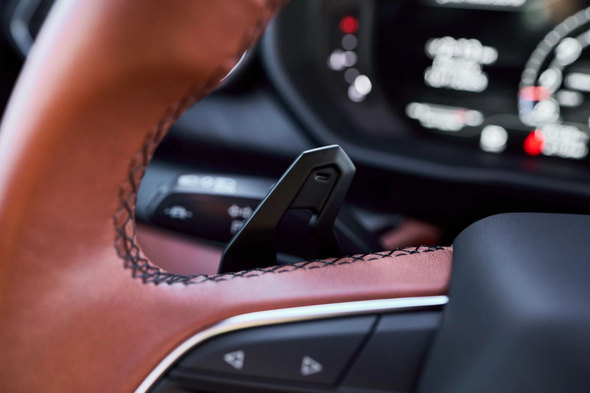 mph051_819096042_Used_2022_Lamborghini_Urus_1764710502_2ccd4301c8