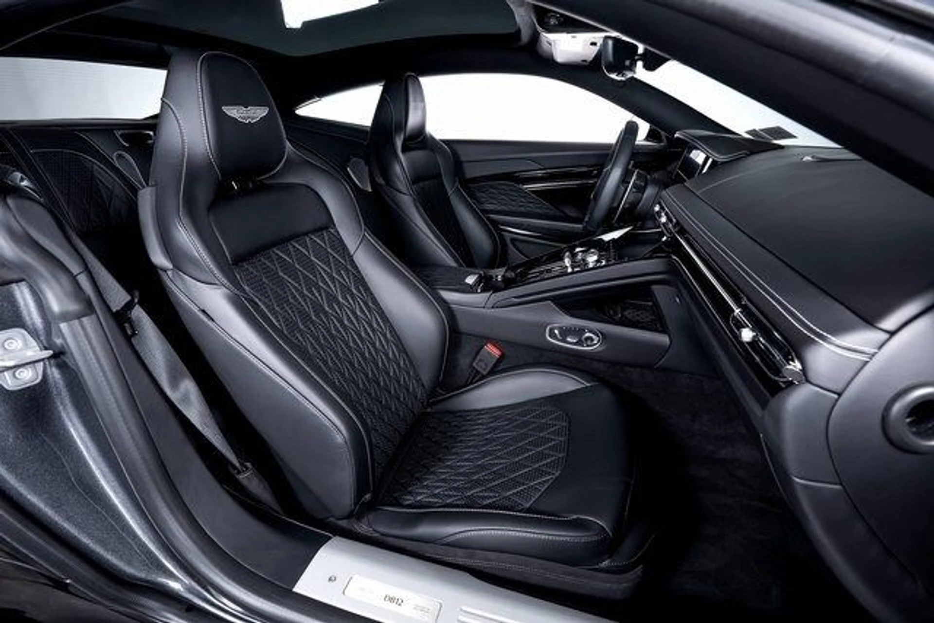 mph051_820043441_84a07857e30c006ce354503e72b98dabx_0d93110e9a