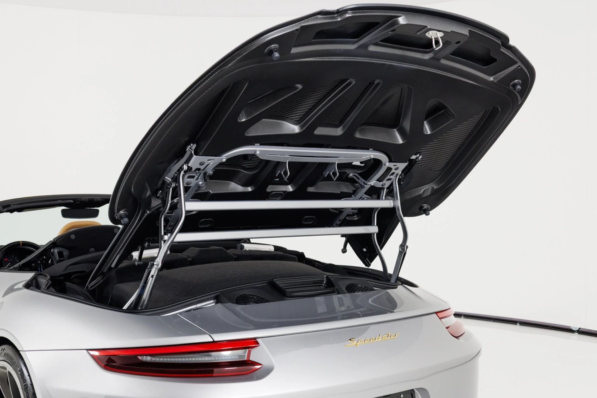 mph051_820682766_Used_2019_Porsche_911_Speedster_1790794389_9c6b356724