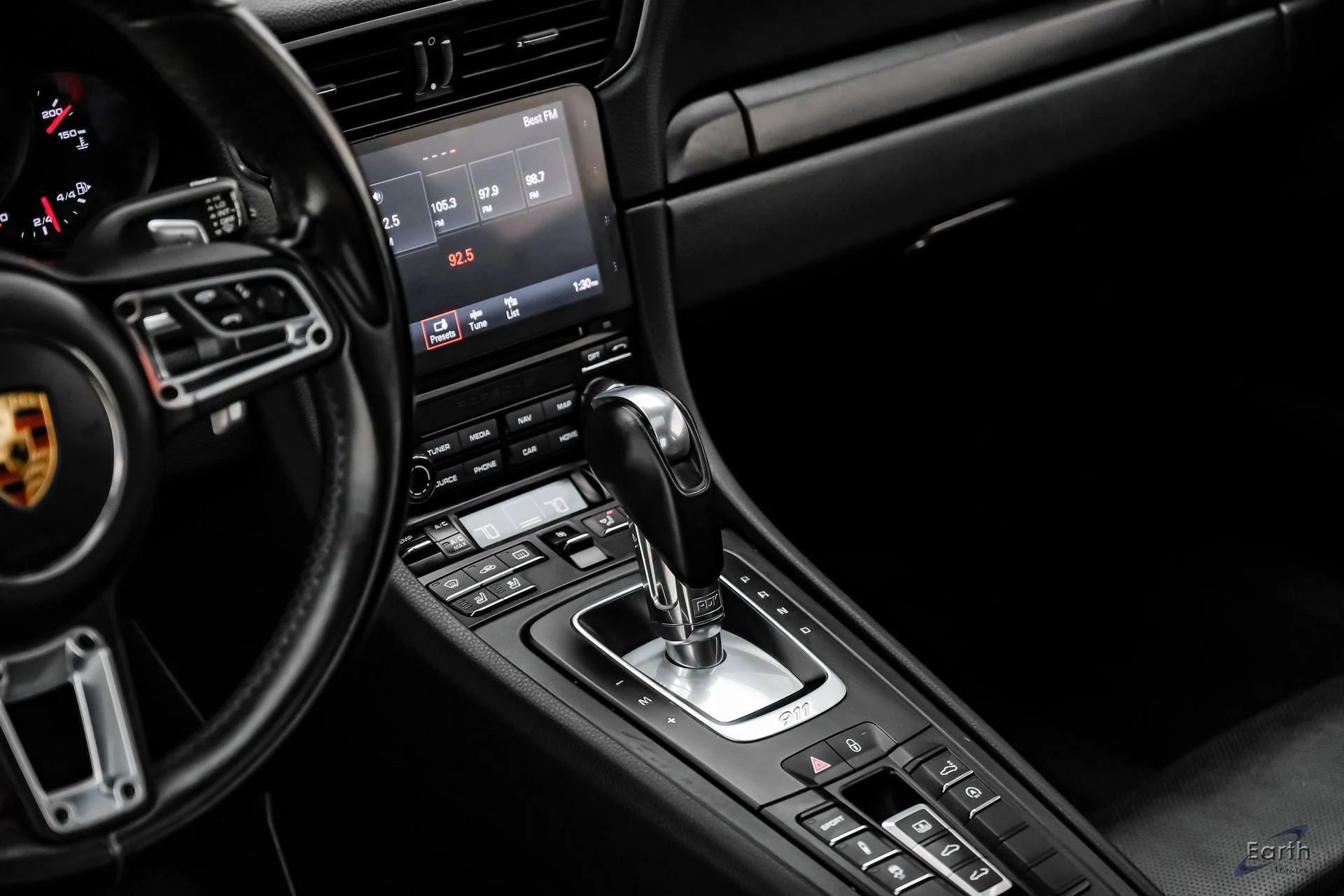 mph051_835300044_d4da1da7730cfa80bda6e5c19ad24c25x_8bd119e87a