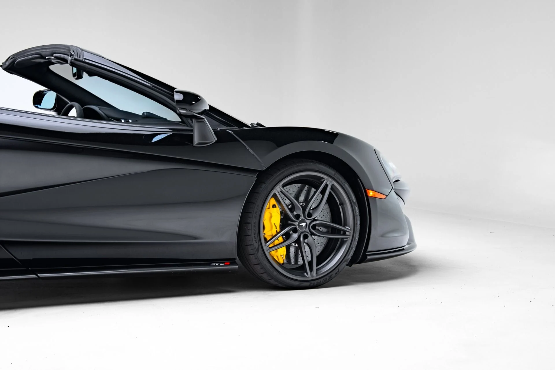 mph051_838755942_Used_2019_Mc_Laren_570_S_Spider_1771457585_94cf16961a