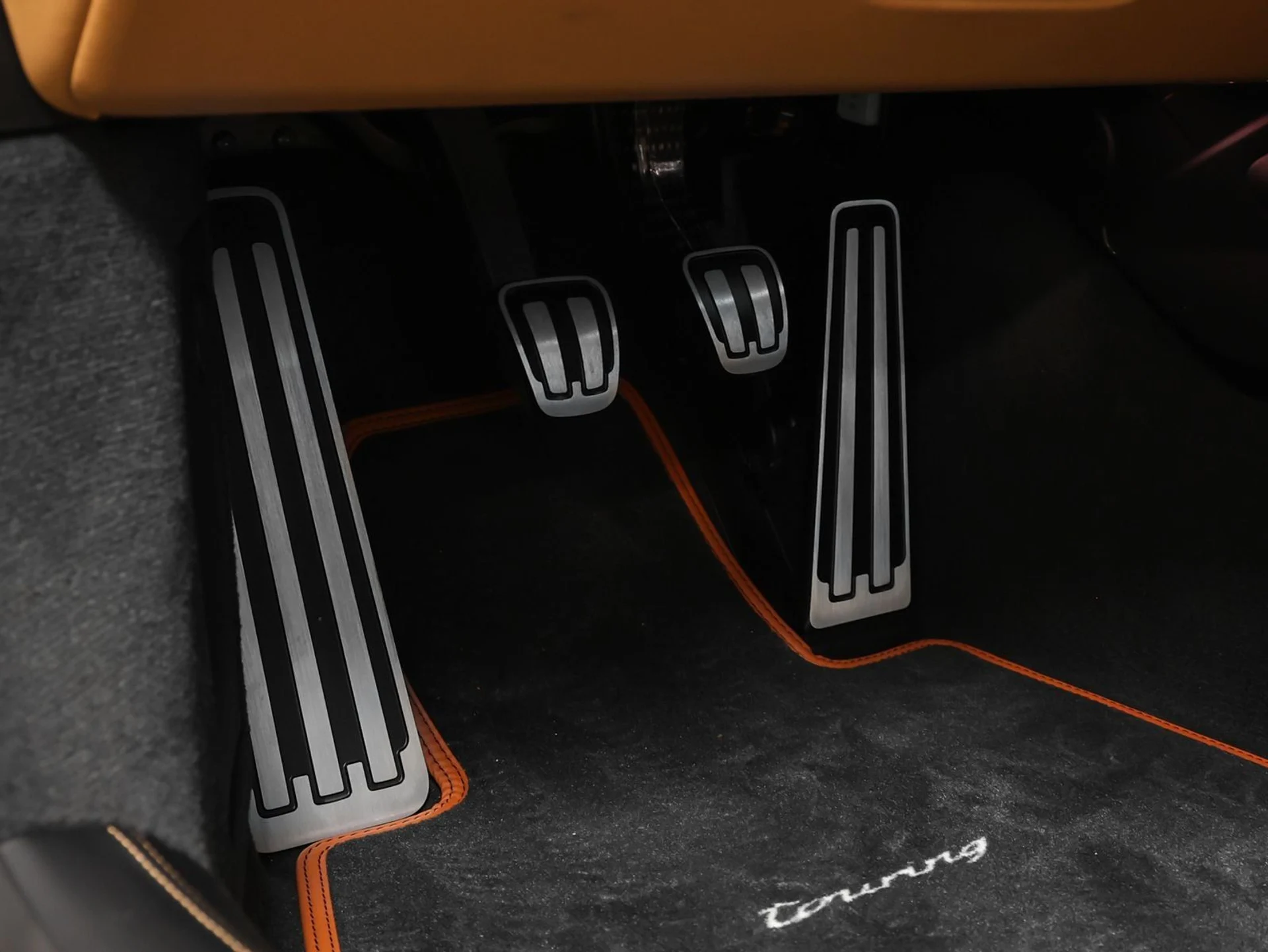 mph051_839250464_52_69cdb7a2bf