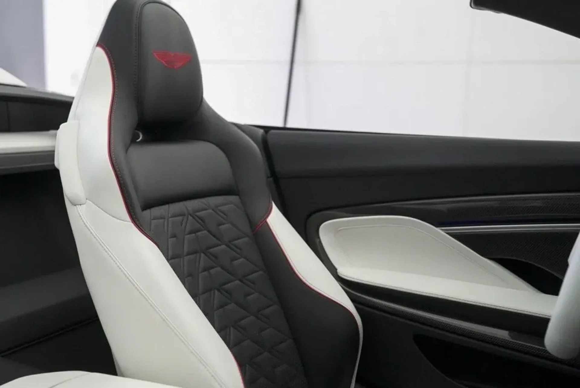 mph051_86283811_uknlpb4wfflr8vm6ttn6qchnxaix_a1389e7fe1