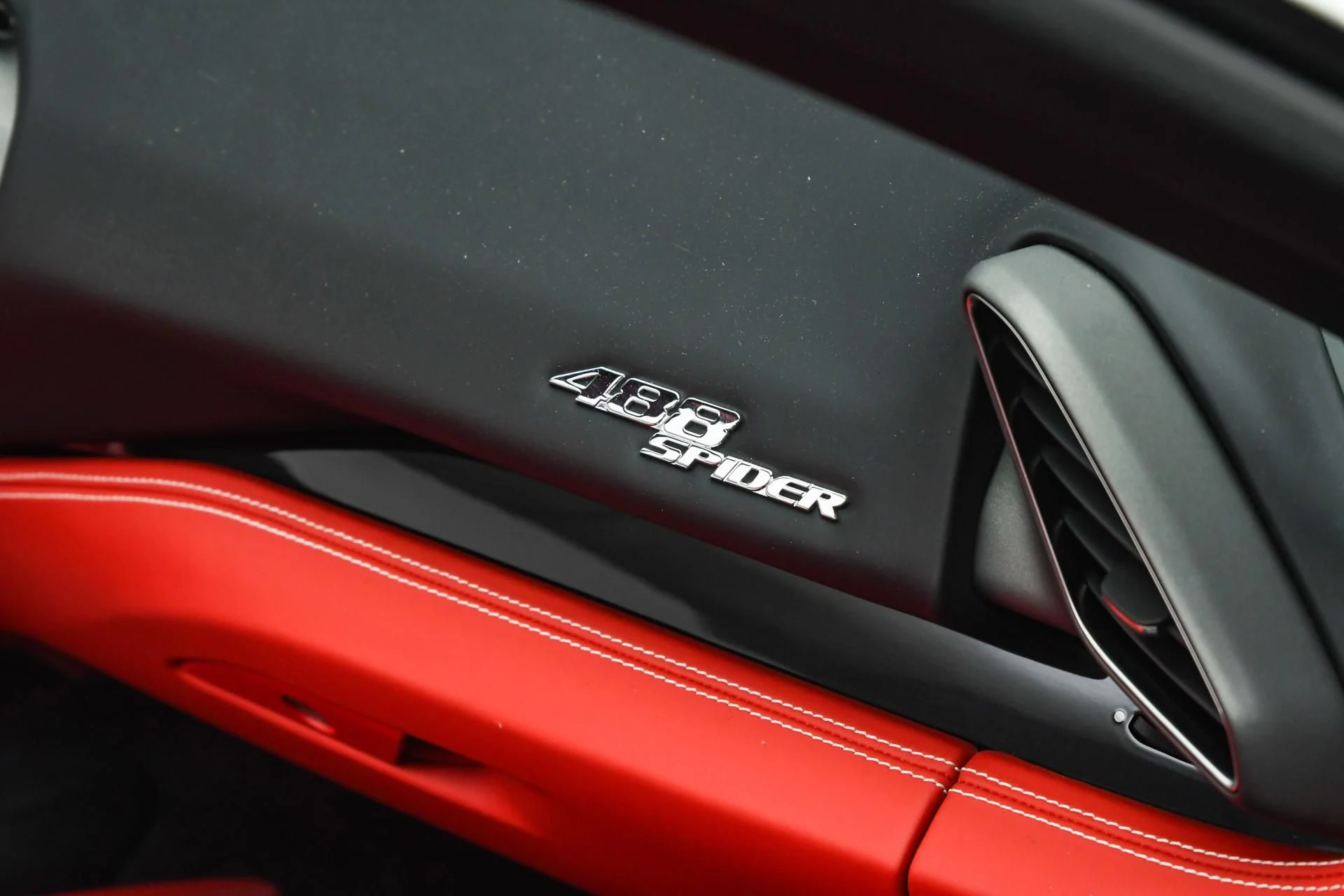 mph051_880435589_Used_2016_Ferrari_488_Spider_1750234968_59340b7830